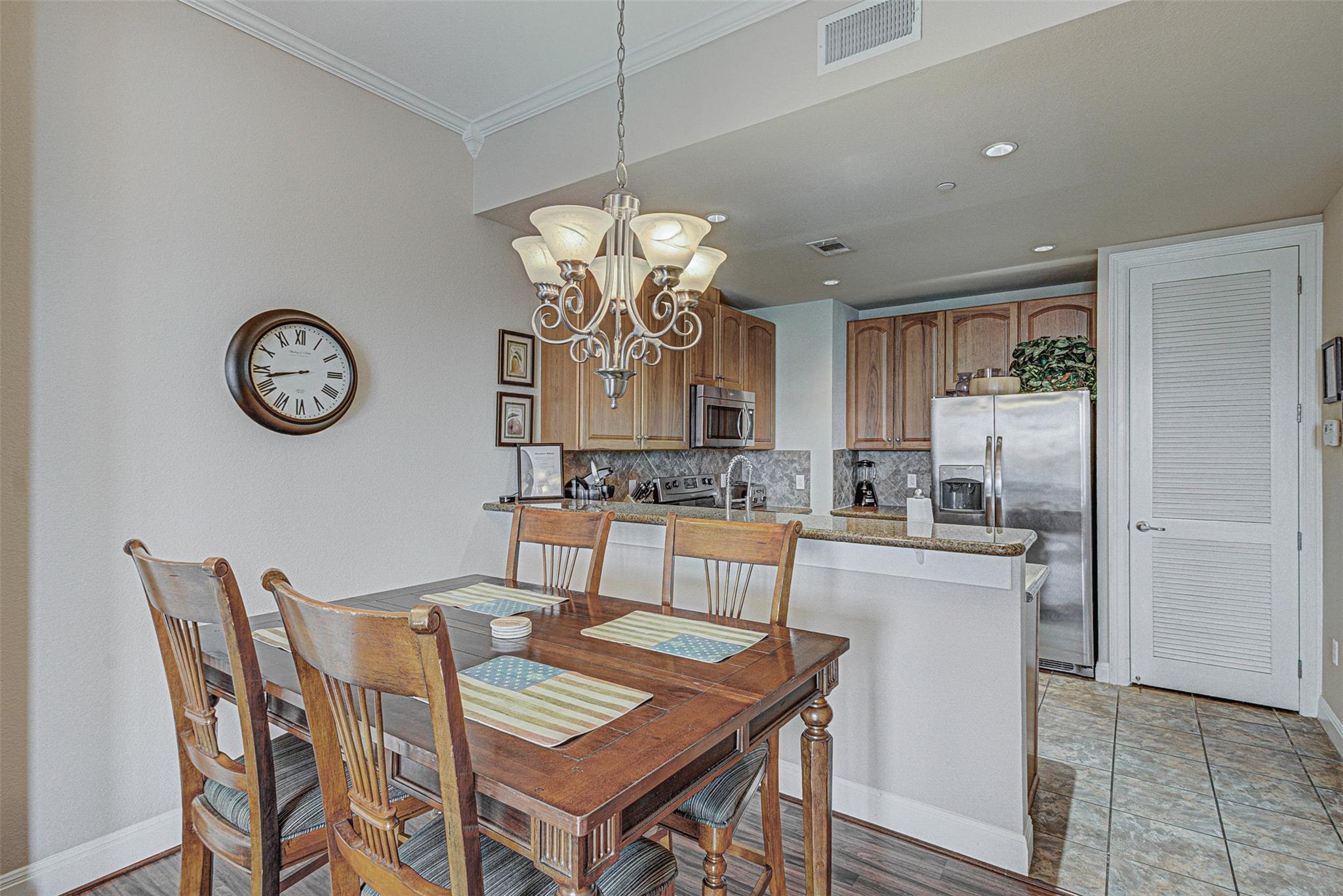 101 West Bank # 51, Horseshoe Bay, TX 78657