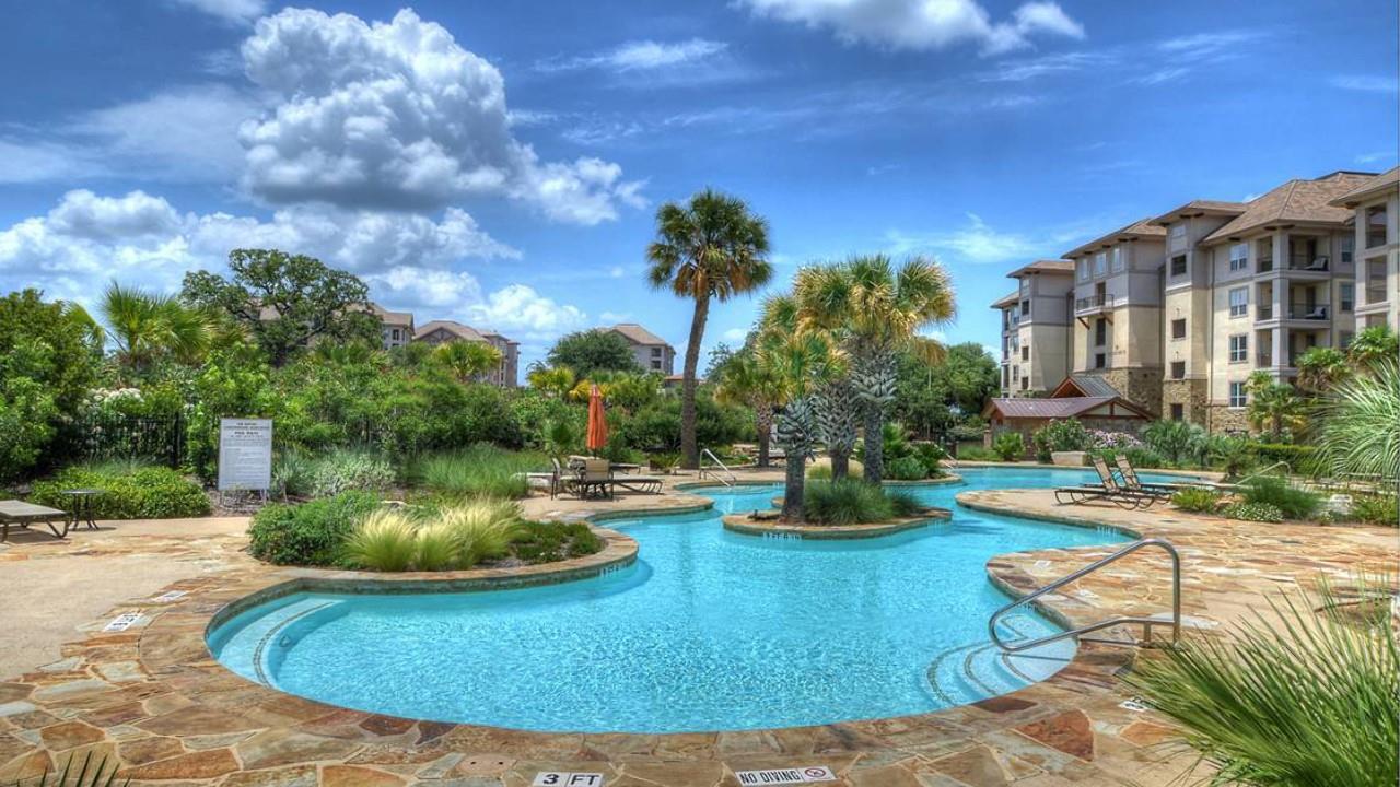 101 West Bank # 51, Horseshoe Bay, TX 78657
