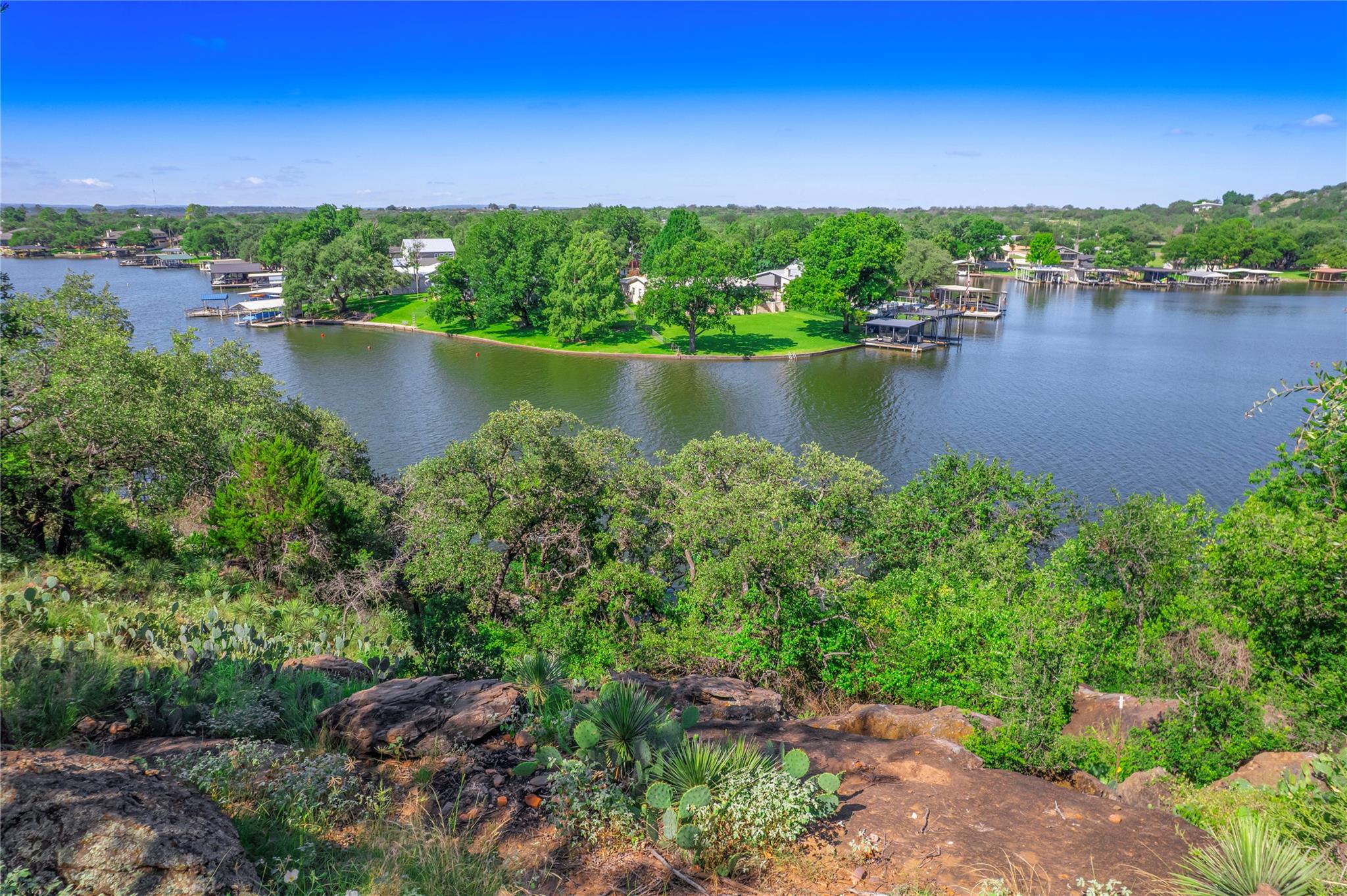 150 Lower Skyline Dr, Sunrise Beach, TX 78643