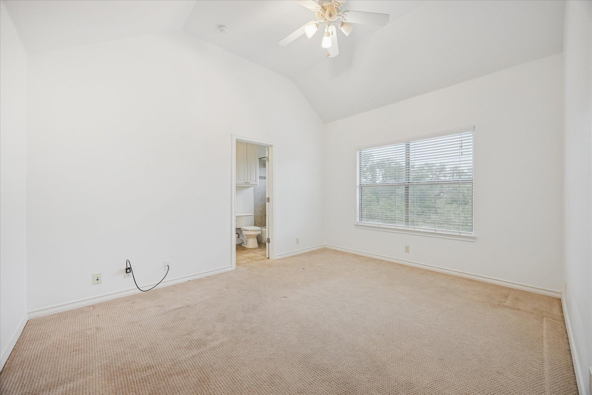 301 Sundance Trl, Dripping Springs, TX 78620