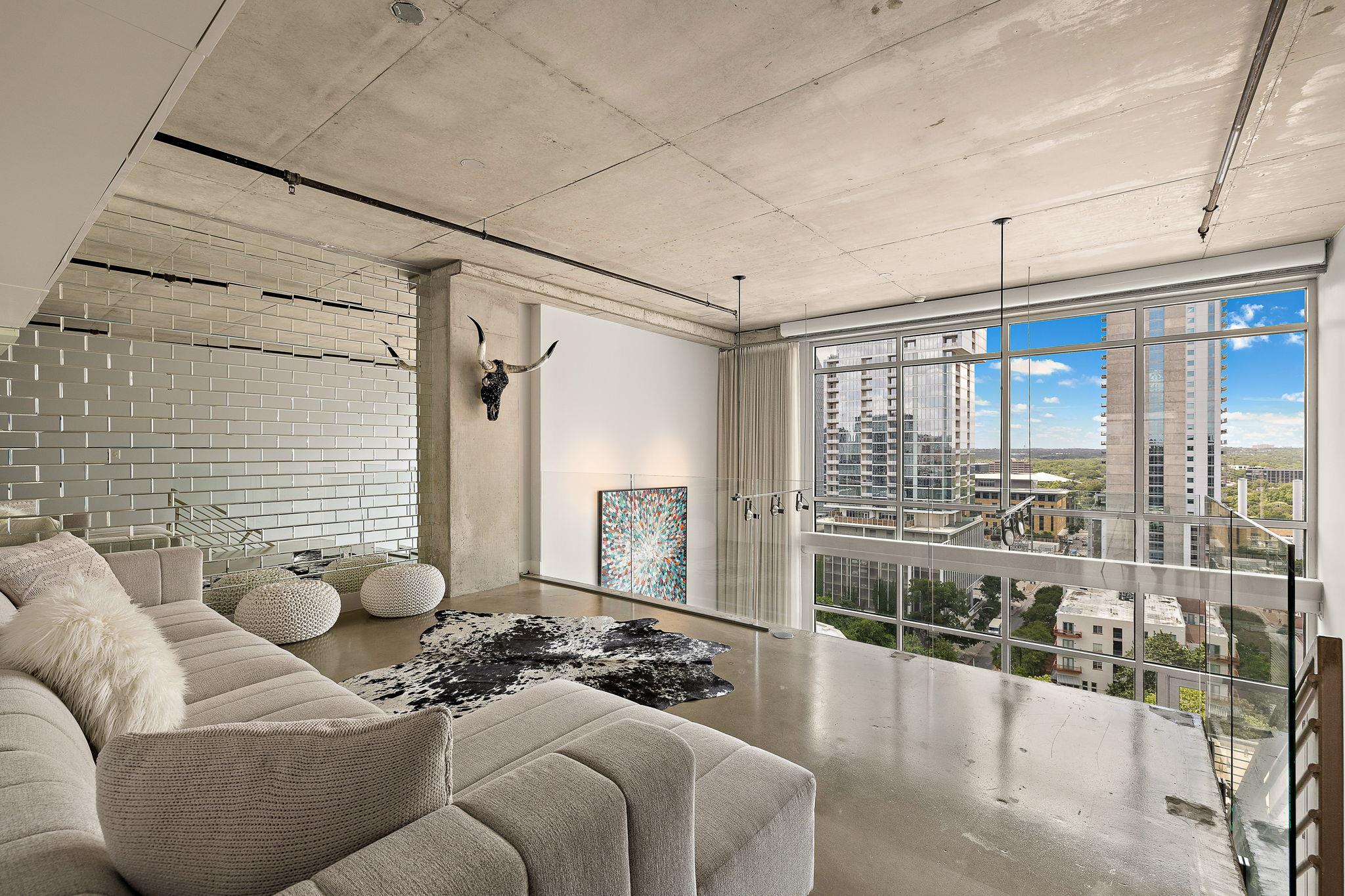 800 W 5th St # 1209, Austin, TX 78703