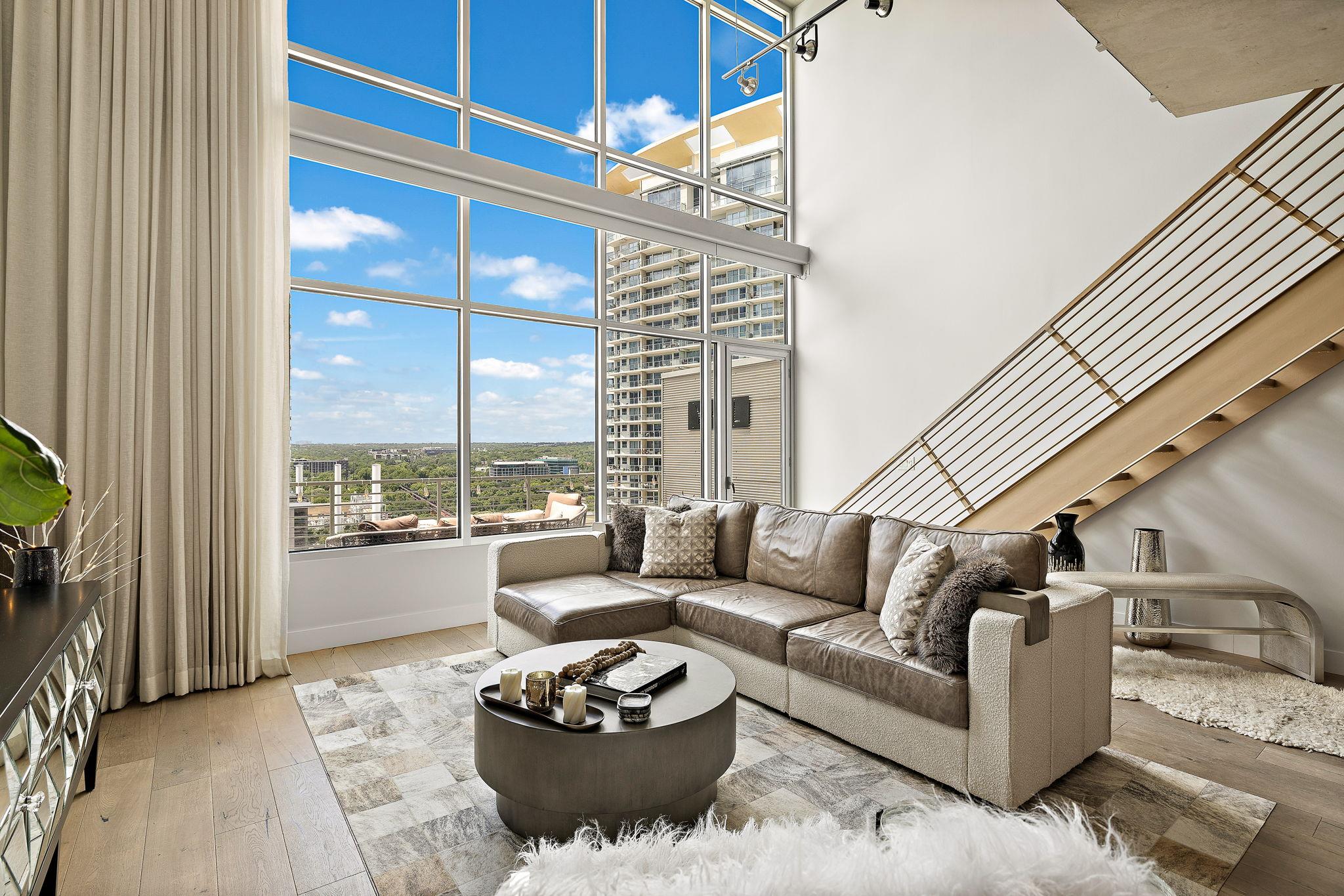 800 W 5th St # 1209, Austin, TX 78703