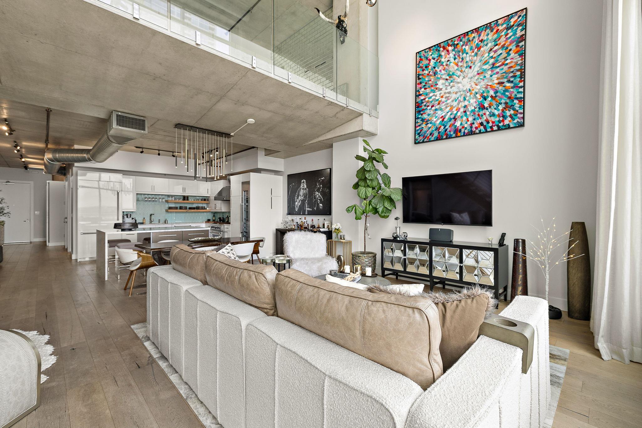 800 W 5th St # 1209, Austin, TX 78703