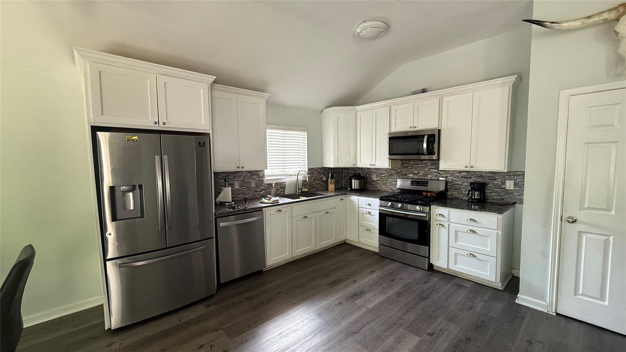 5802 Teri Rd, Austin, TX 78744