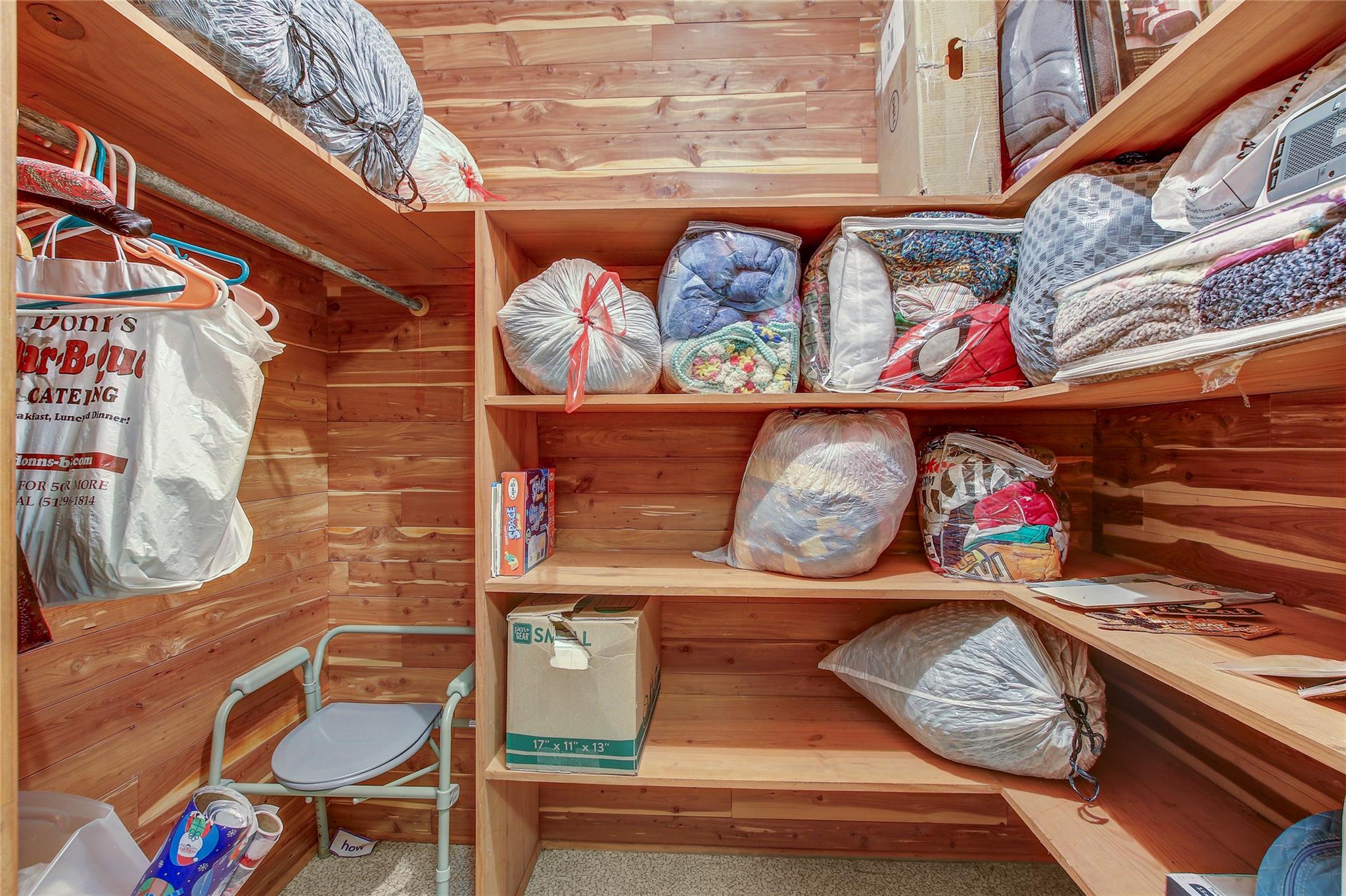 1402 Herder Ave, Schulenburg, TX 78956