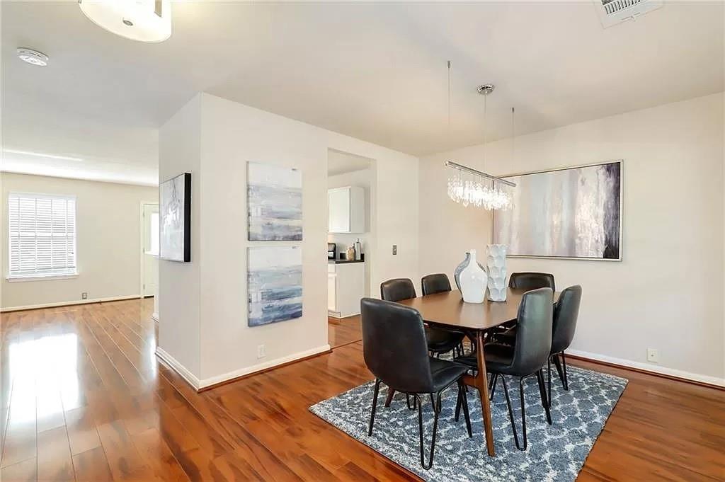 809 Barefoot Cv, Round Rock, TX 78665