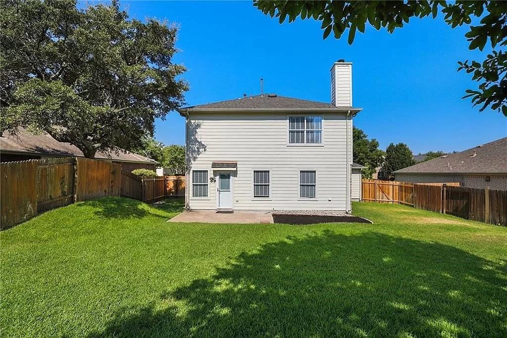 809 Barefoot Cv, Round Rock, TX 78665