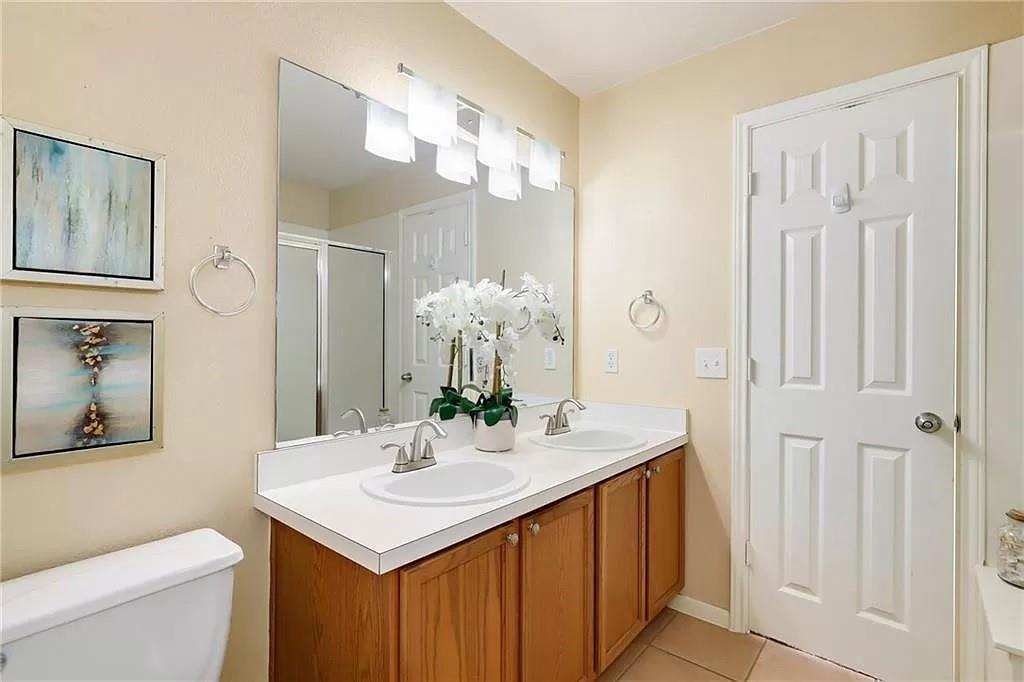 809 Barefoot Cv, Round Rock, TX 78665
