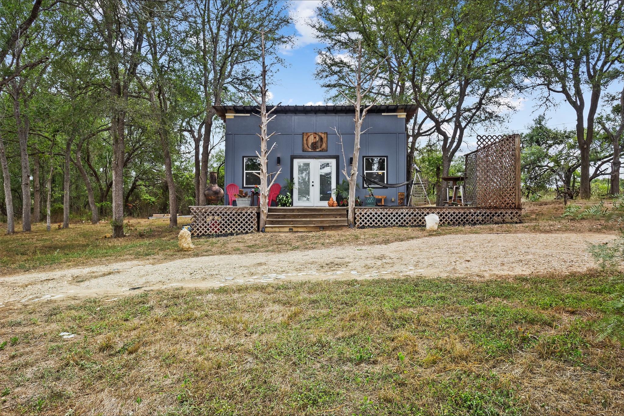 124 Valley Creek Dr, Cedar Creek, TX 78612