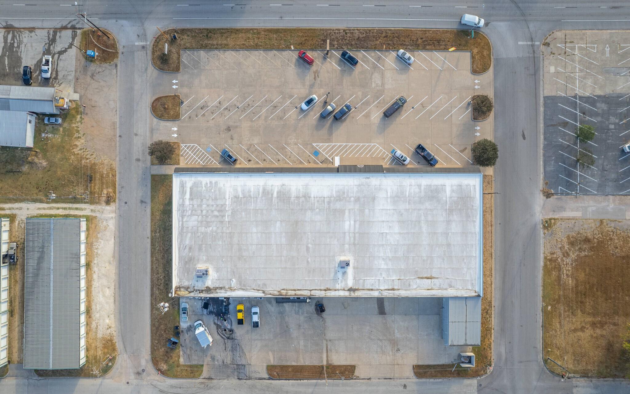 630 10th St # A, Hempstead, TX 77445