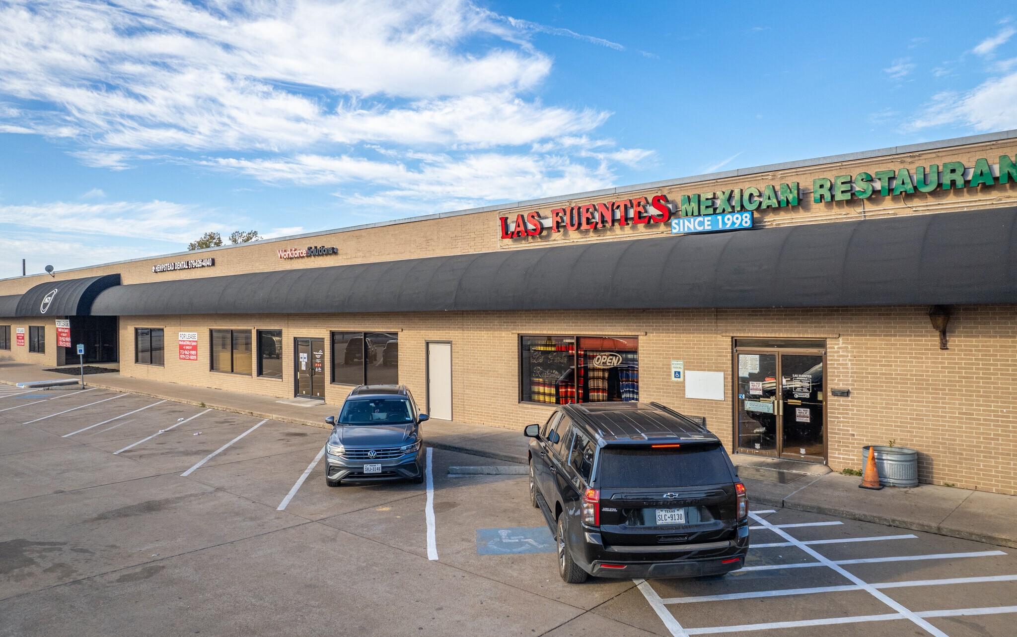 630 10th St # A, Hempstead, TX 77445