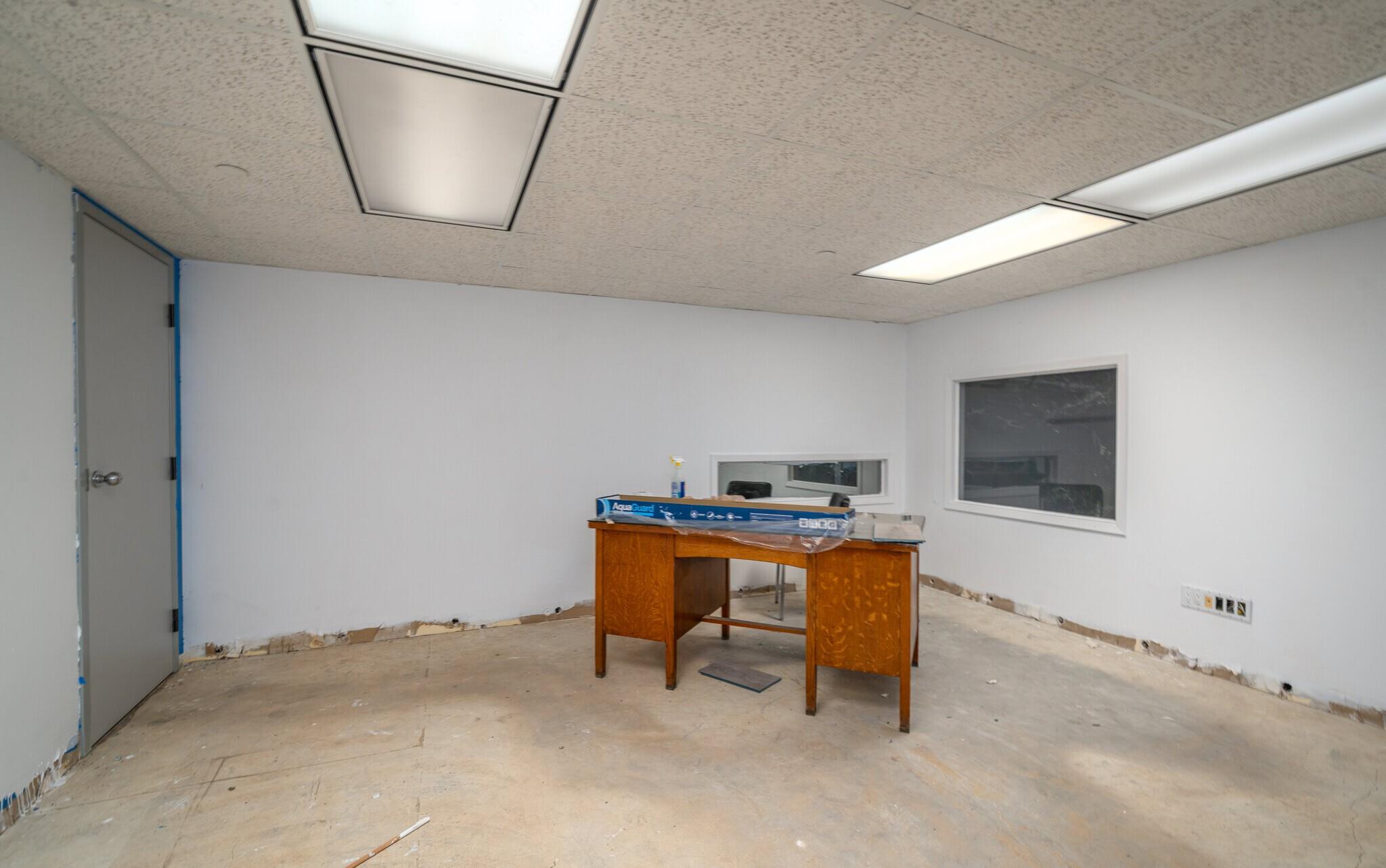 630 10th St Unit B # B, Brookshire, TX 77445