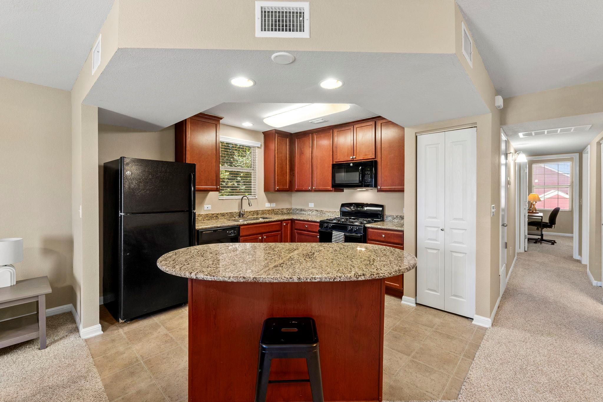 340 Trestle Tree, San Marcos, TX 78666