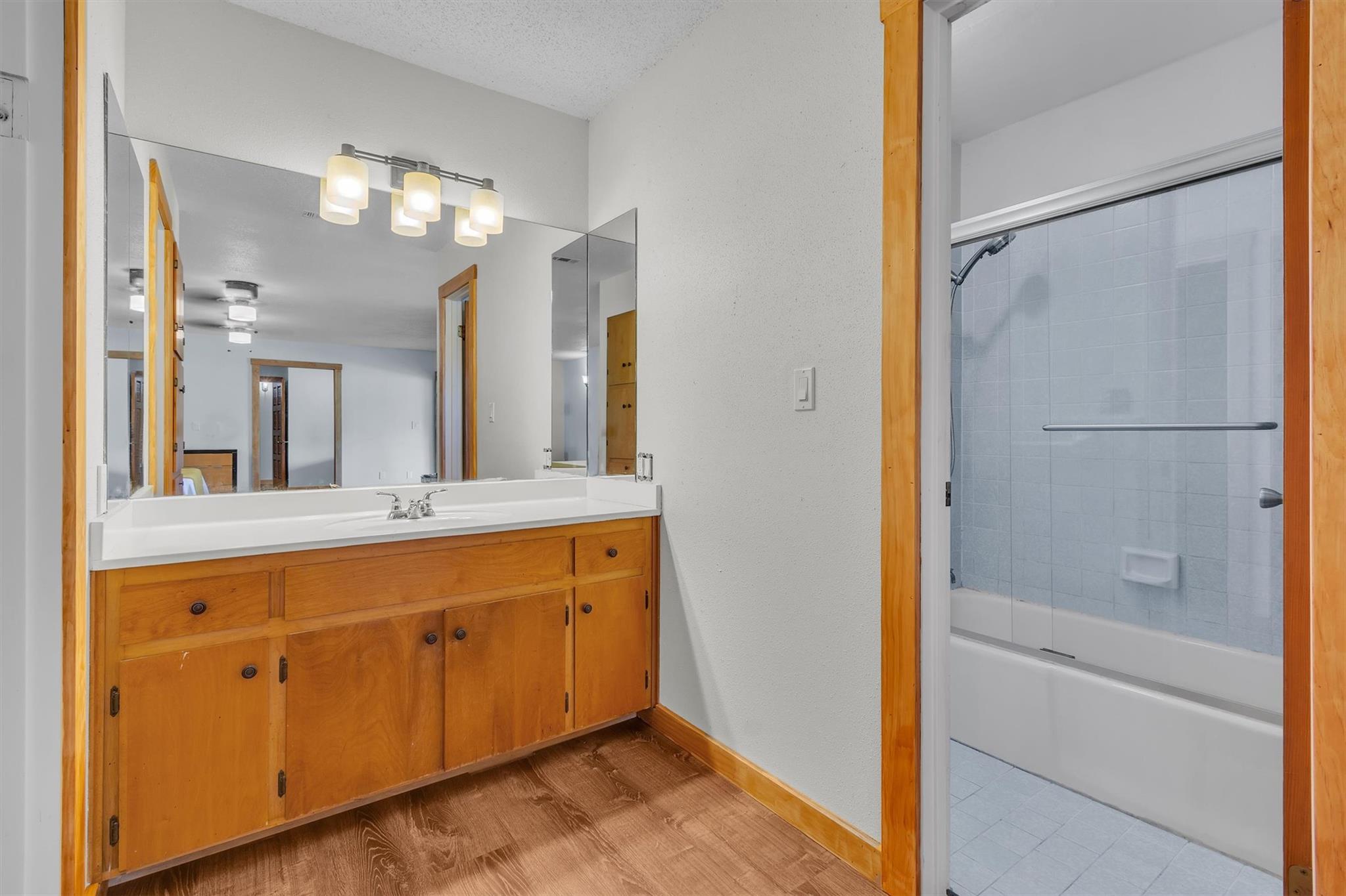 700 Billie Brooks Ln, Driftwood, TX 78619