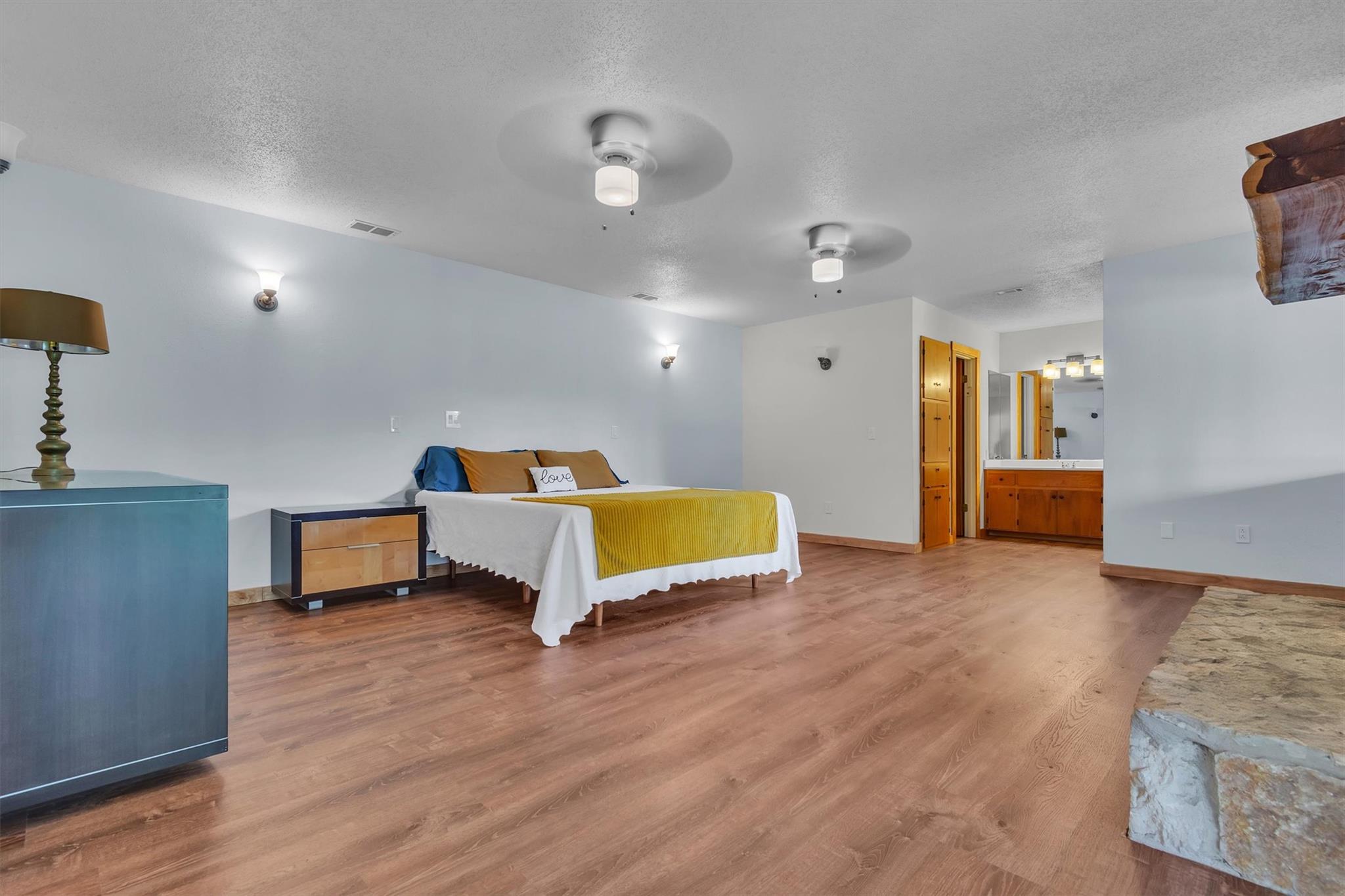 700 Billie Brooks Ln, Driftwood, TX 78619