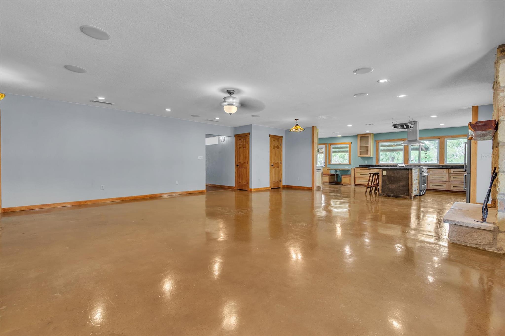 700 Billie Brooks Ln, Driftwood, TX 78619