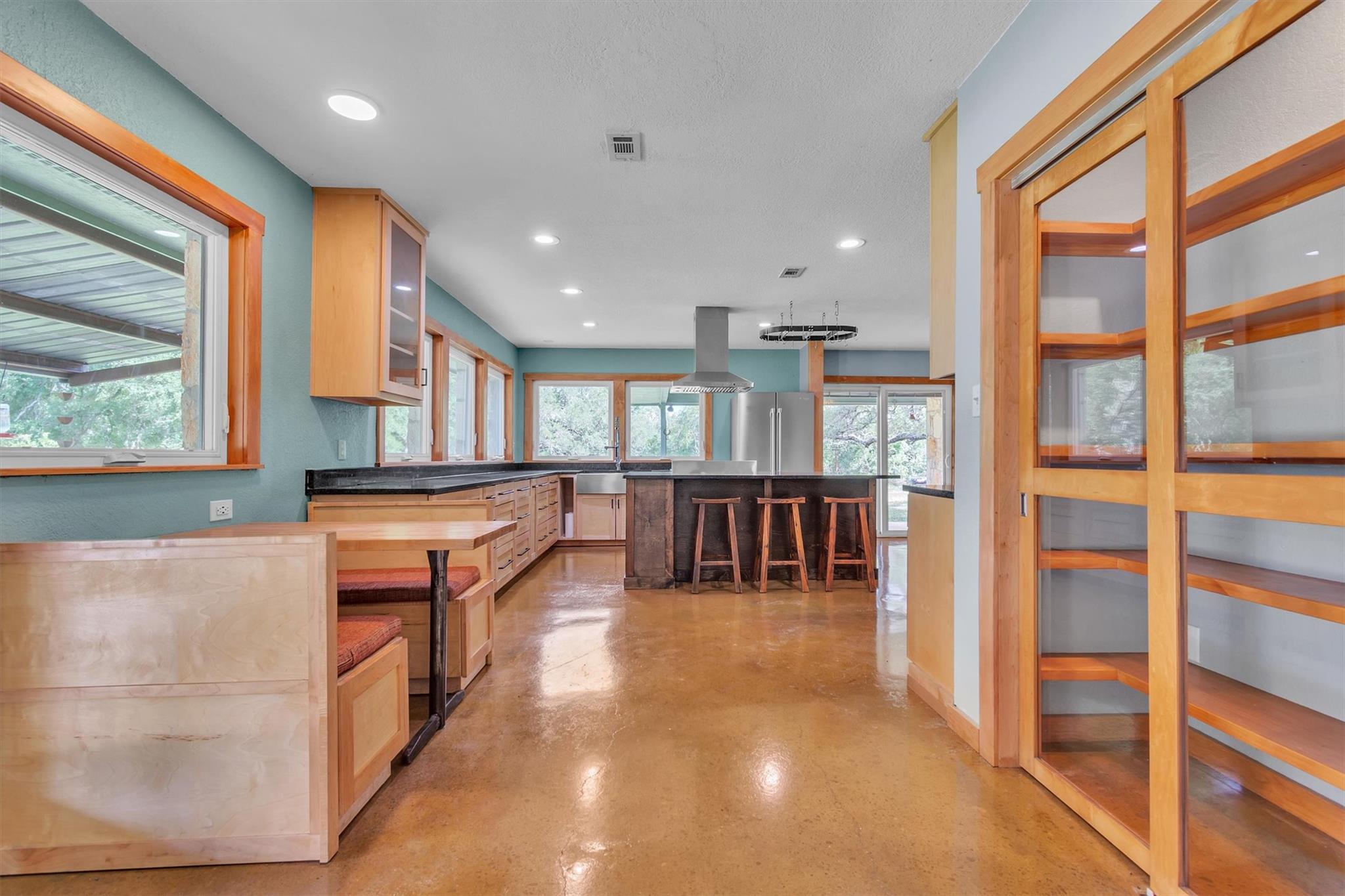 700 Billie Brooks Ln, Driftwood, TX 78619