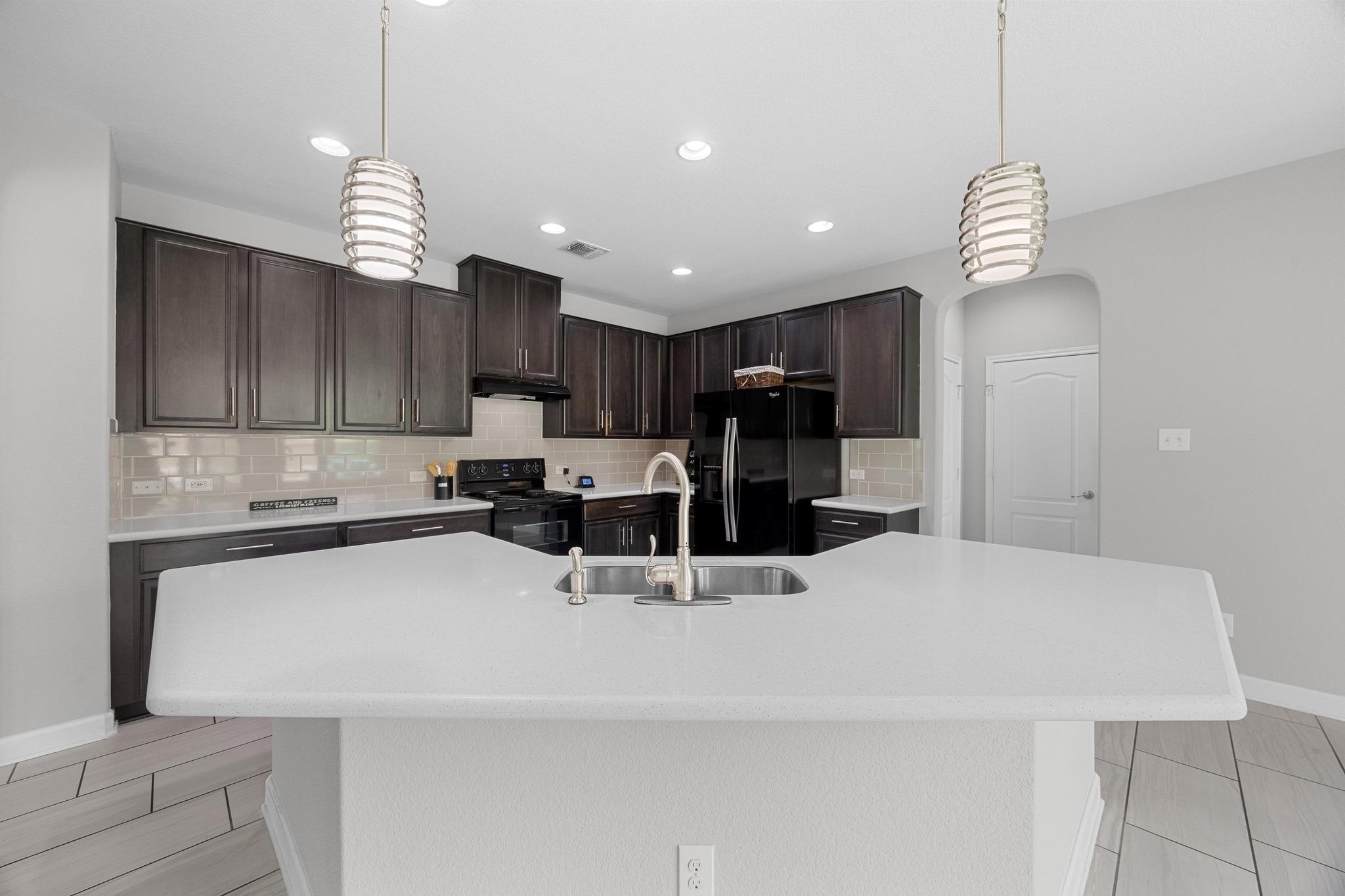 1236 Yellow Iris Rd, Leander, TX 78641