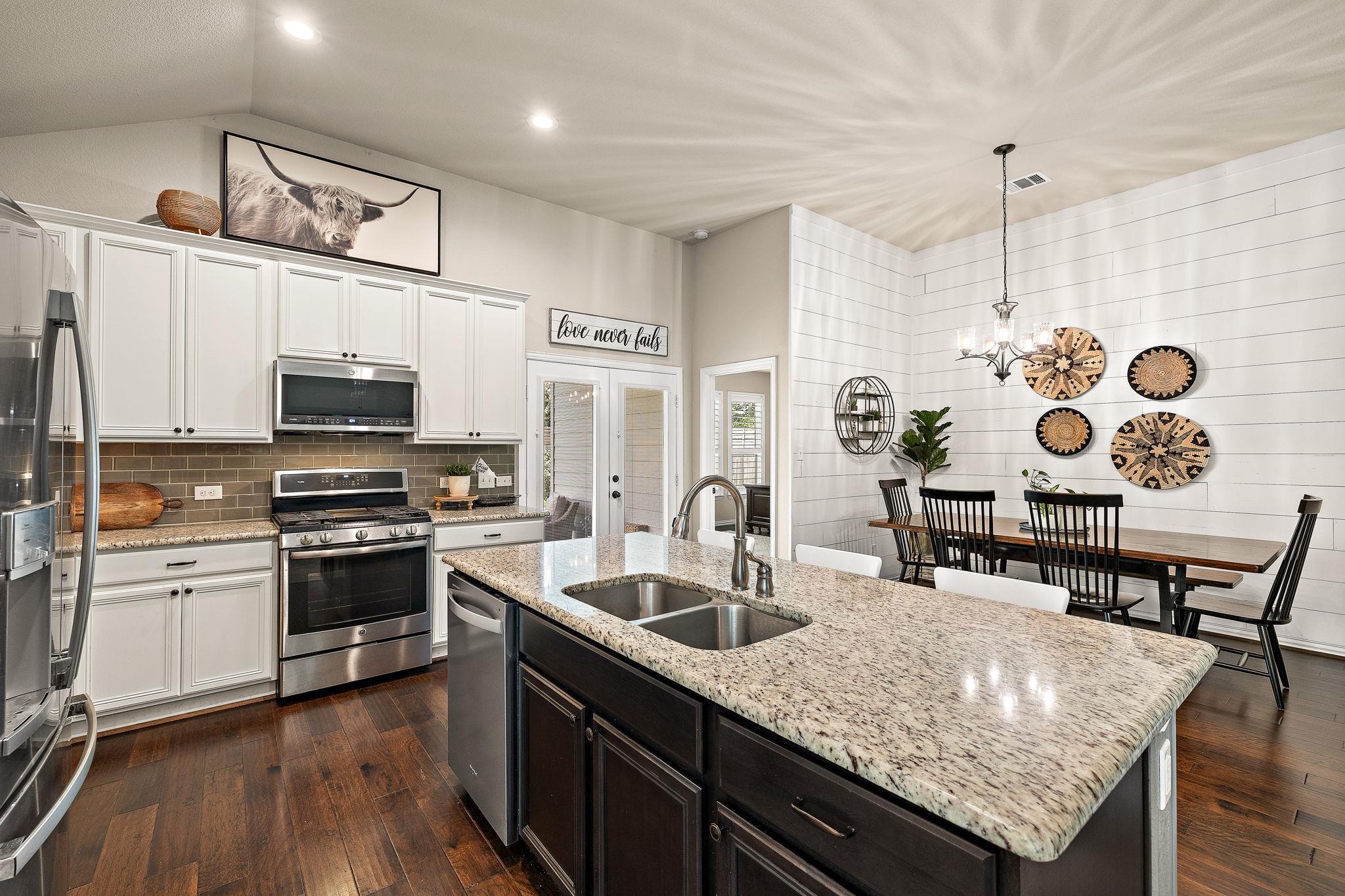 211 Volterra Cv, Georgetown, TX 78628