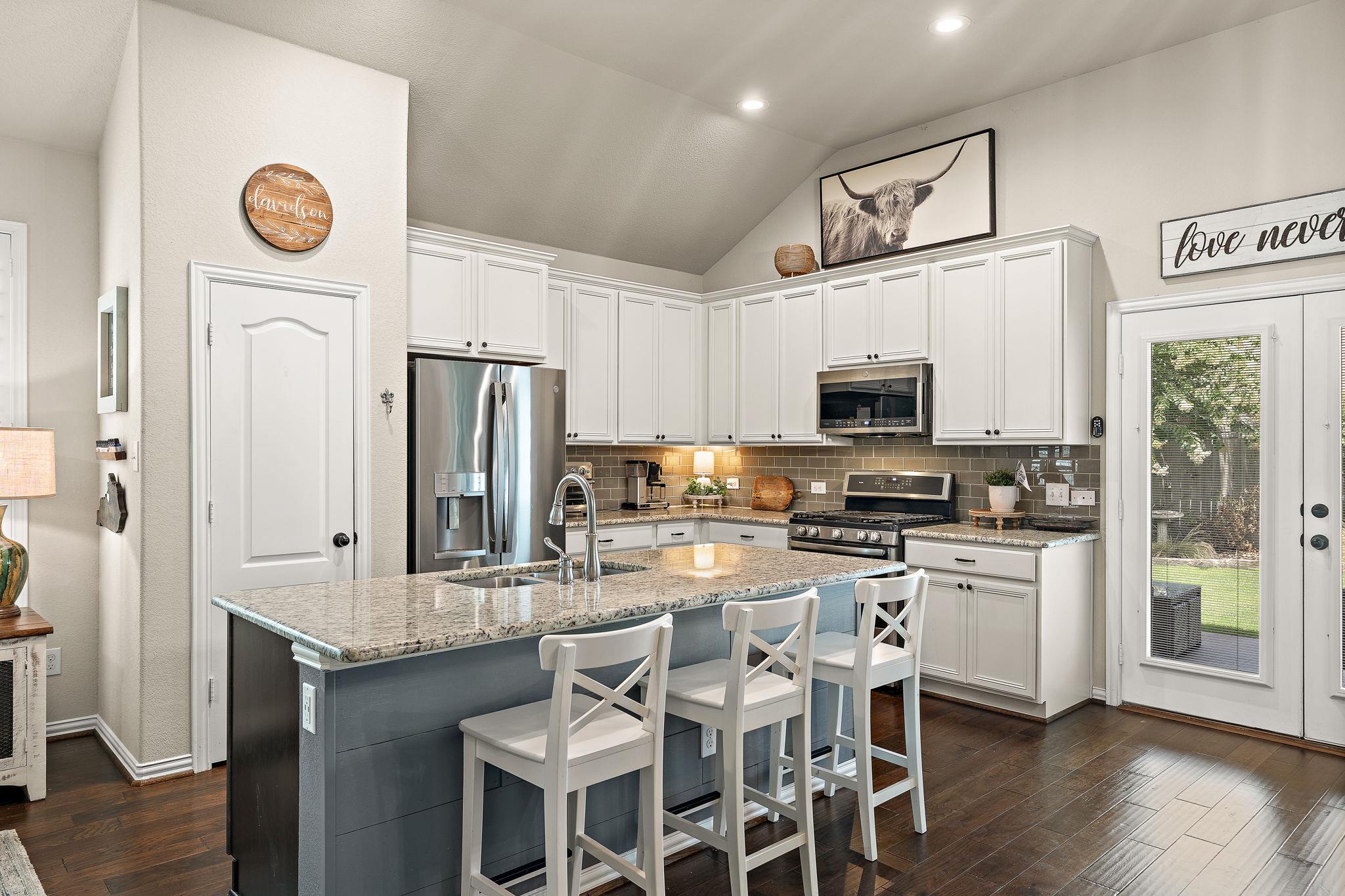 211 Volterra Cv, Georgetown, TX 78628