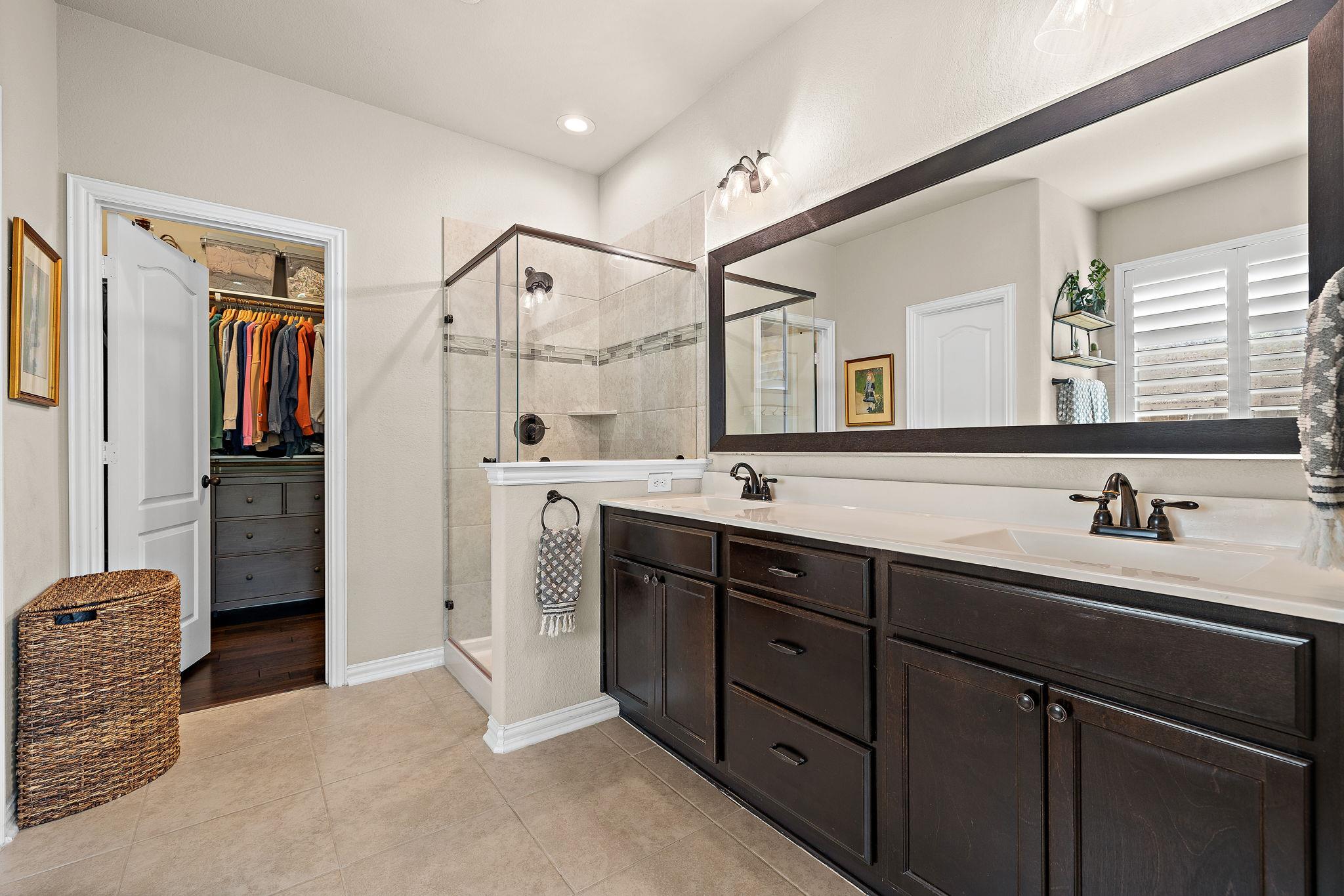 211 Volterra Cv, Georgetown, TX 78628