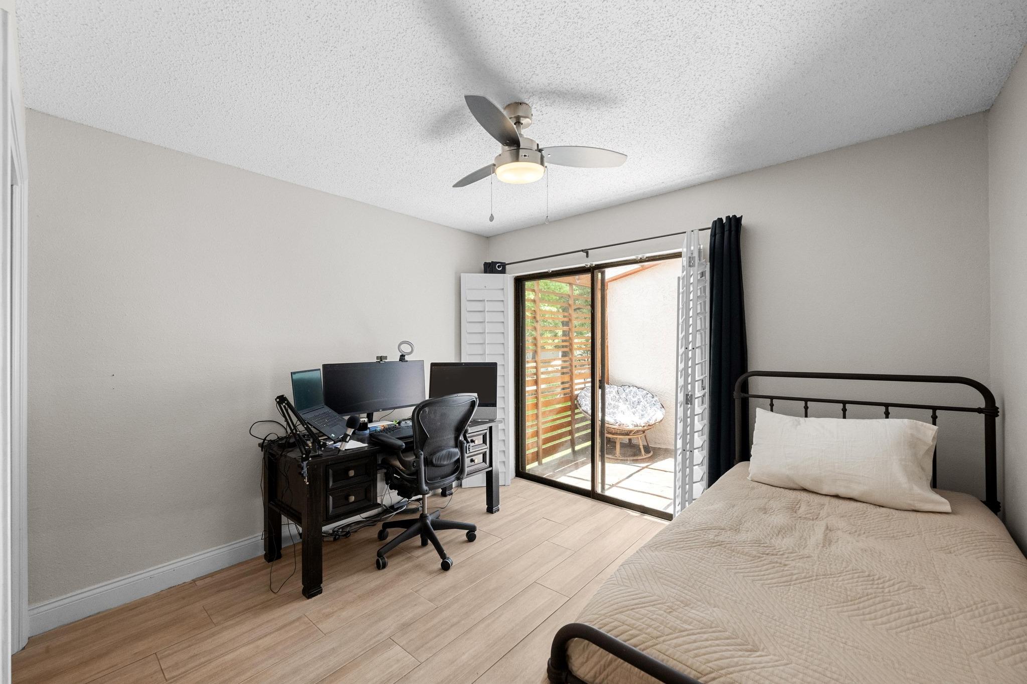 6110 Gardenridge Holw, Austin, TX 78750
