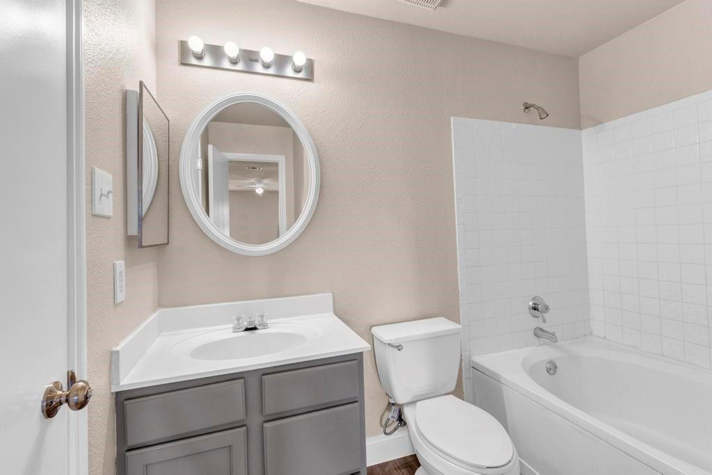 2406 Glen Field Dr, Cedar Park, TX 78613