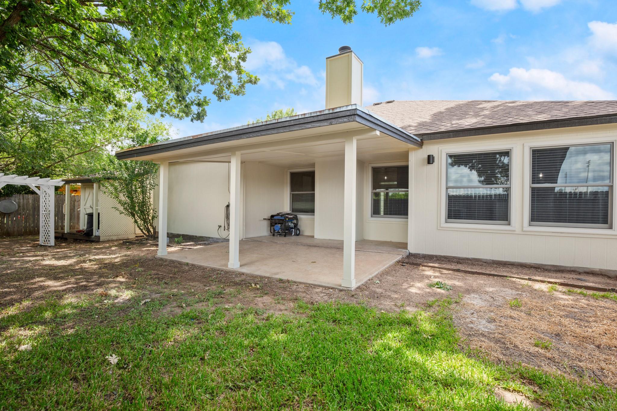 157 Meadowlark Cir, Georgetown, TX 78626