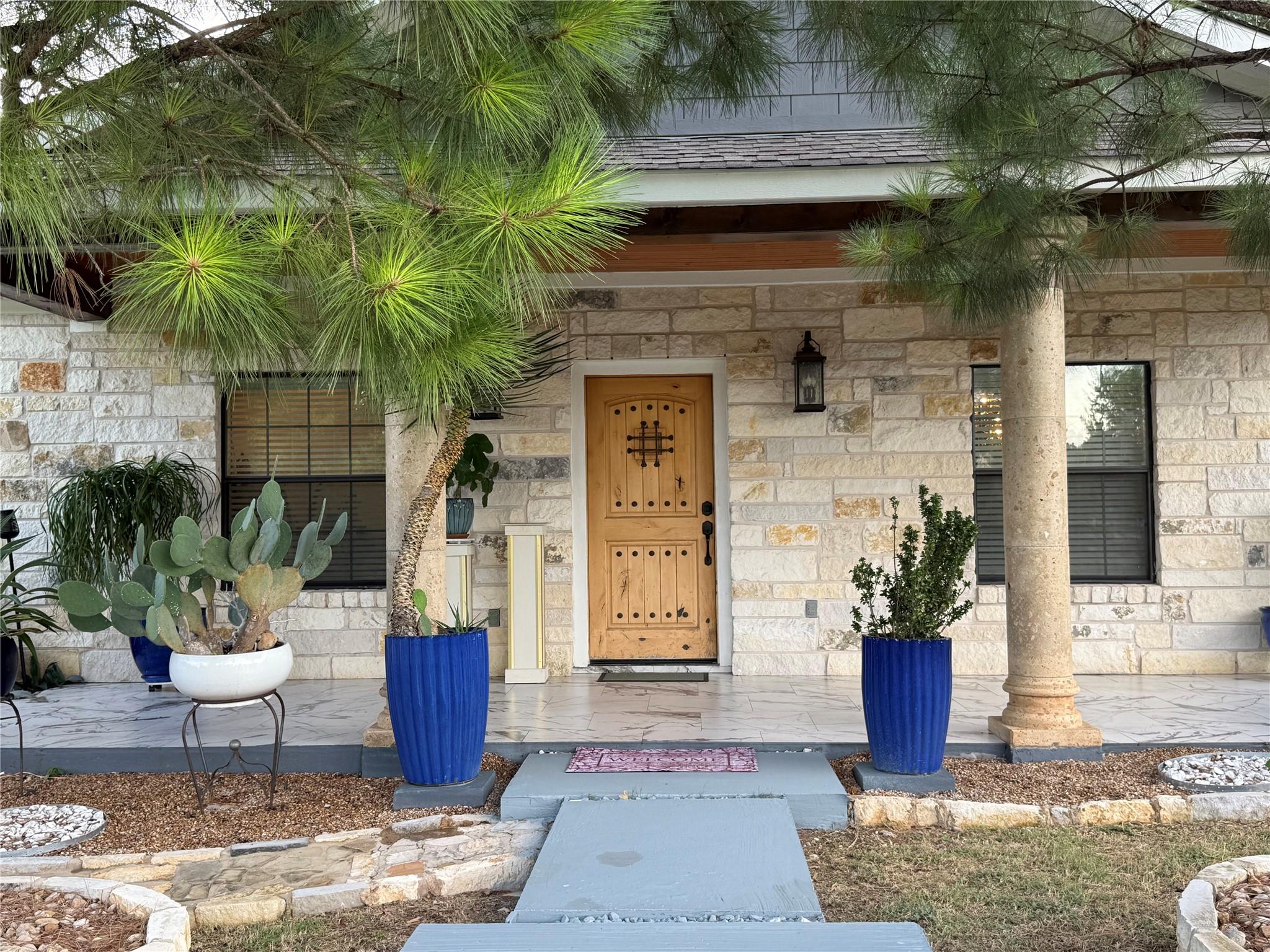 376 Alta Vista Dr, Bastrop, TX 78602