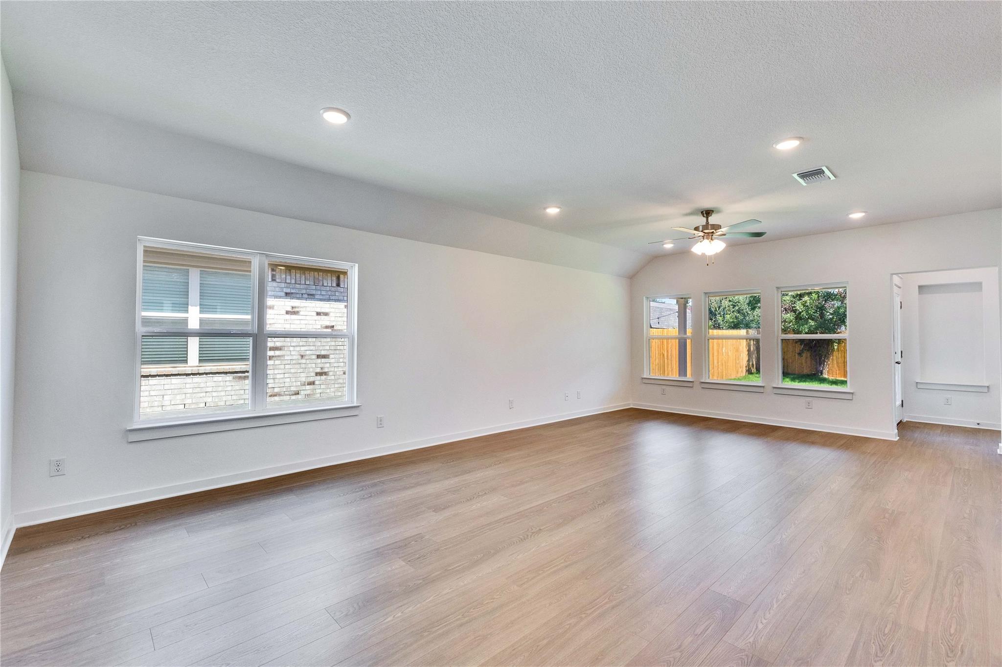 13509 Barn Chime St, Elgin, TX 78621