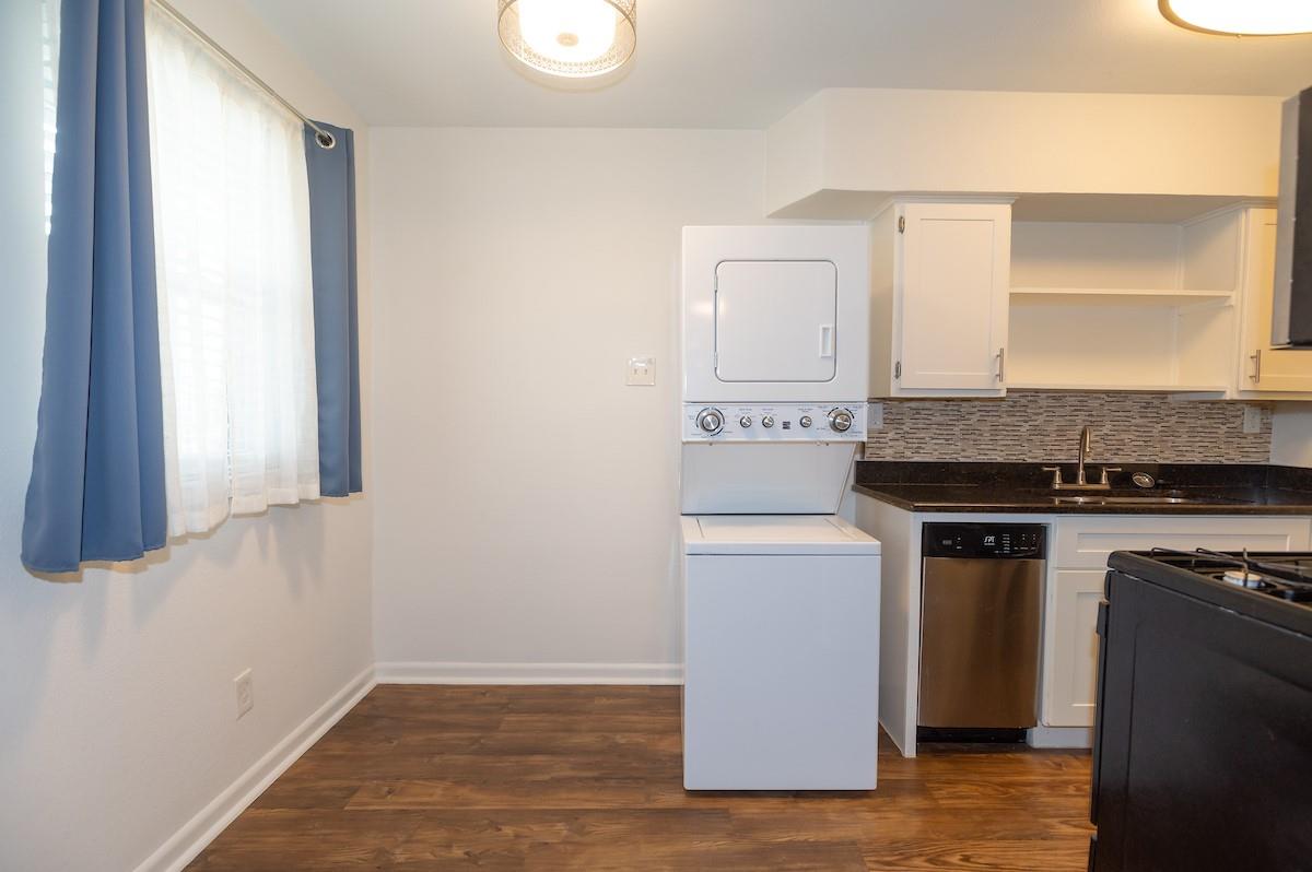 2401 Manor Rd # 114, Austin, TX 78722