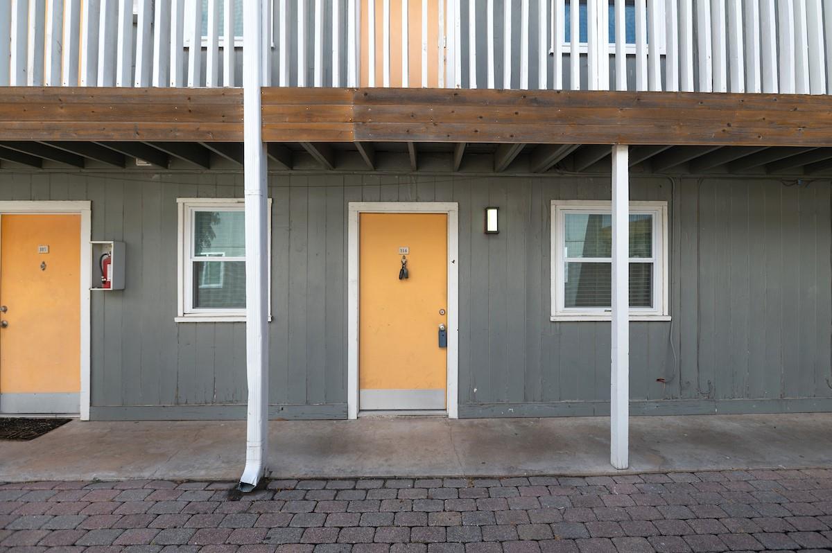 2401 Manor Rd # 114, Austin, TX 78722