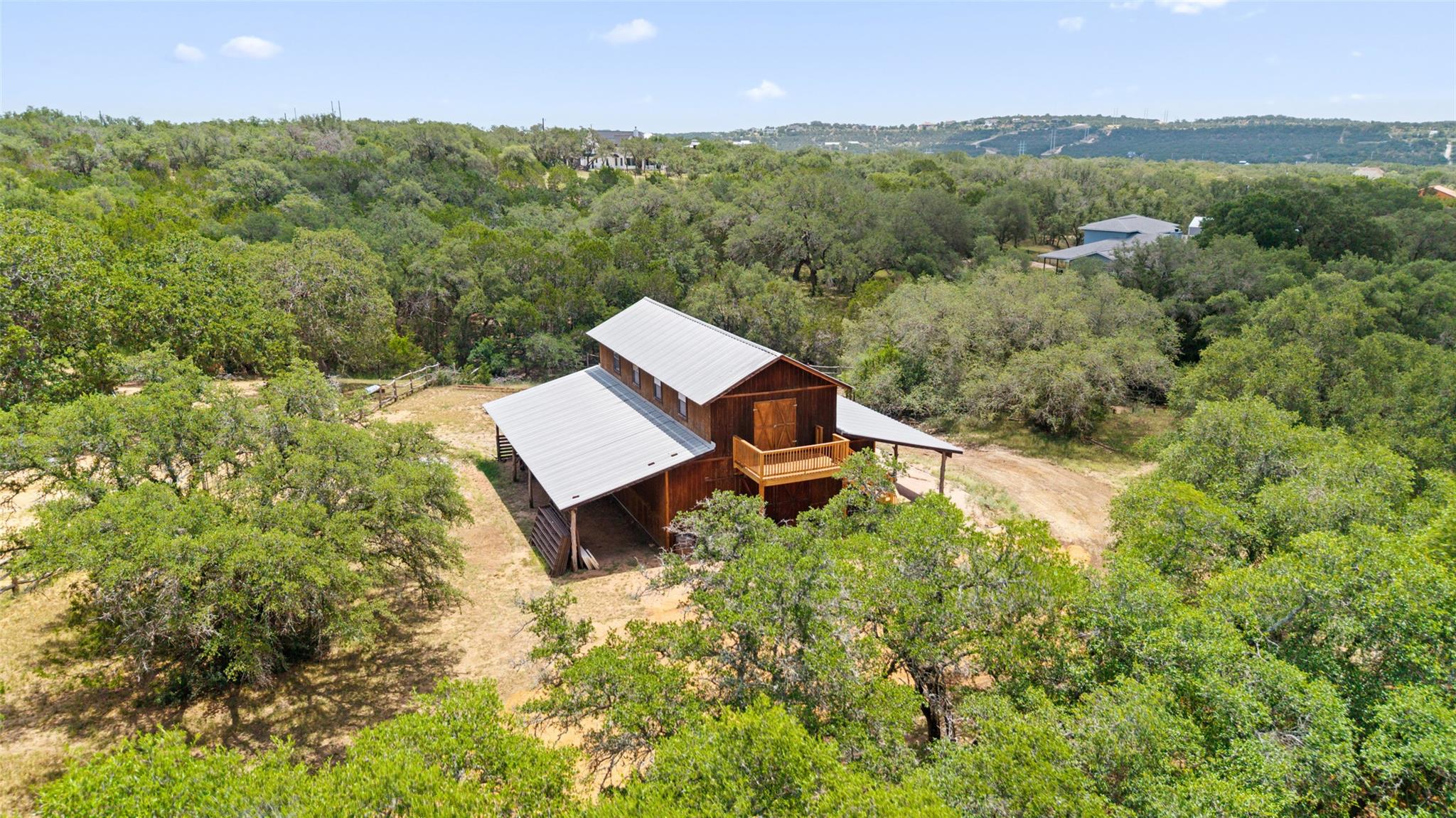 23923 Tres Coronas Dr, Spicewood, TX 78669