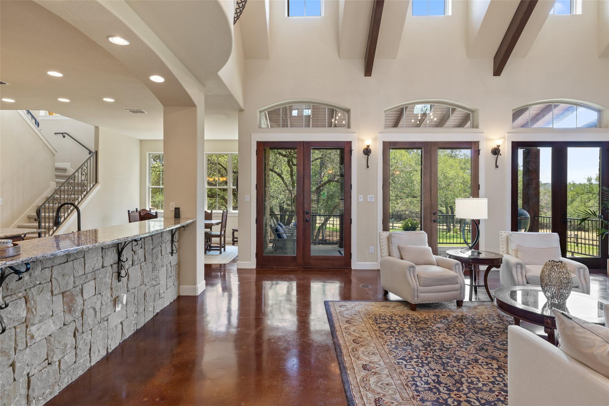 23923 Tres Coronas Dr, Spicewood, TX 78669