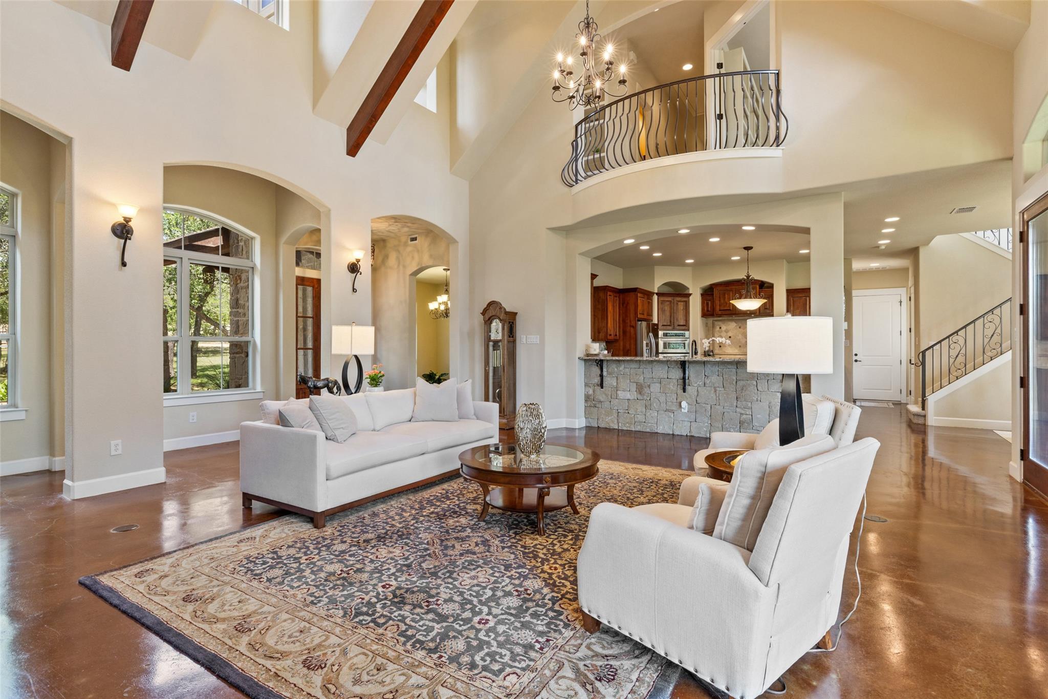 23923 Tres Coronas Dr, Spicewood, TX 78669