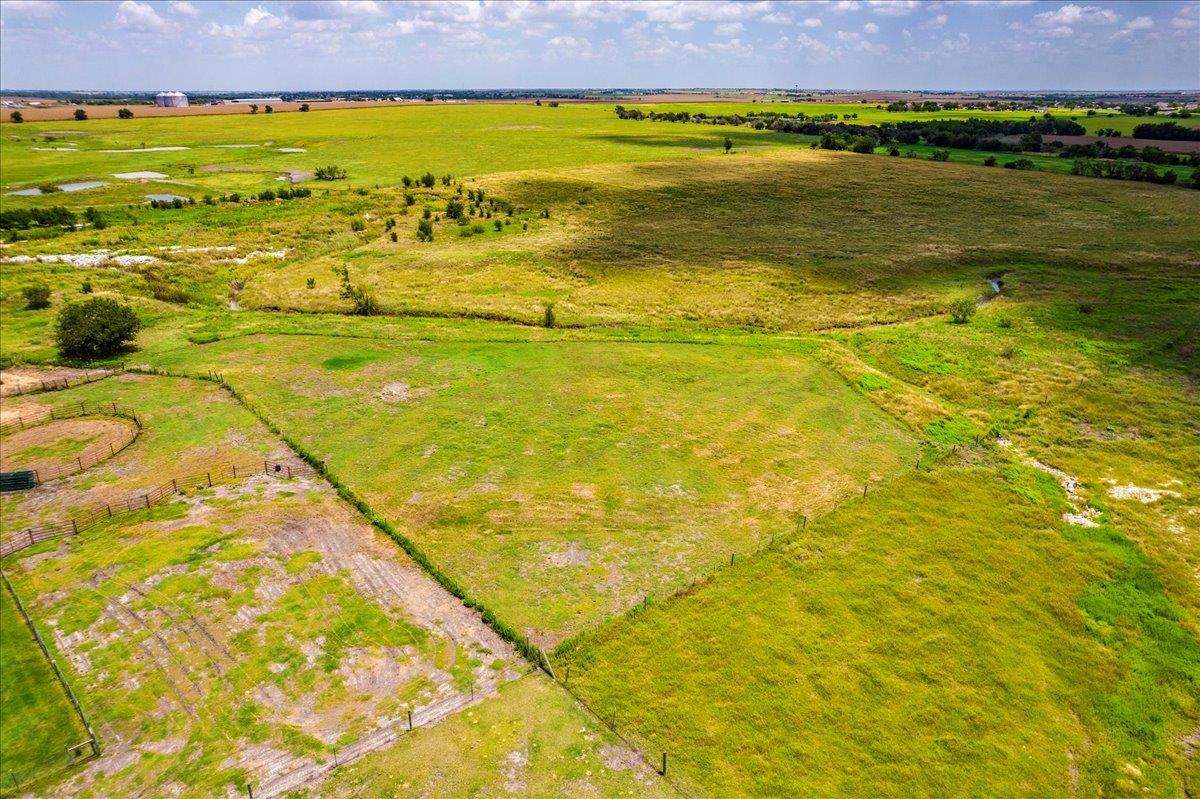 20565 Cameron Rd, Coupland, TX 78615