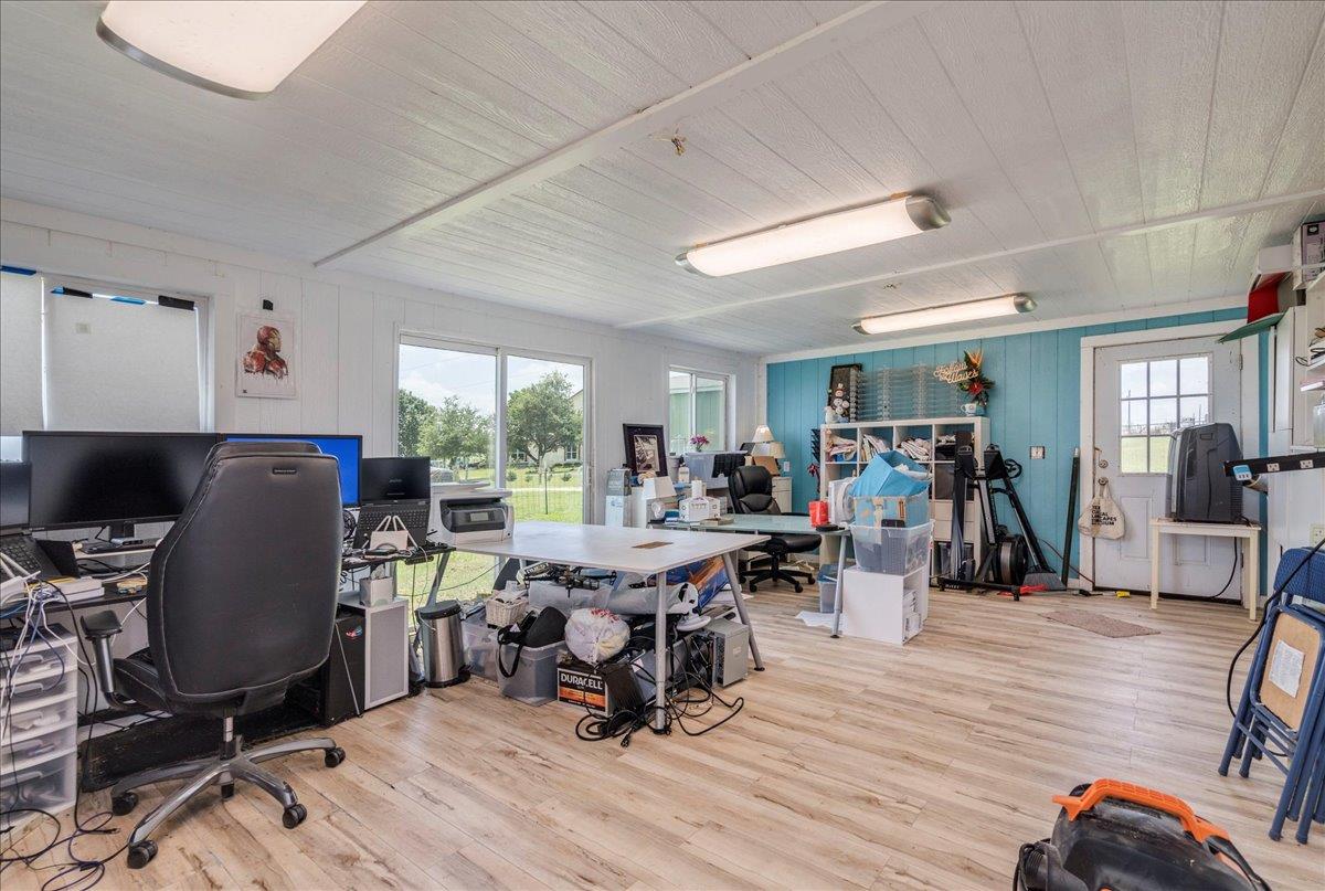 20565 Cameron Rd, Coupland, TX 78615