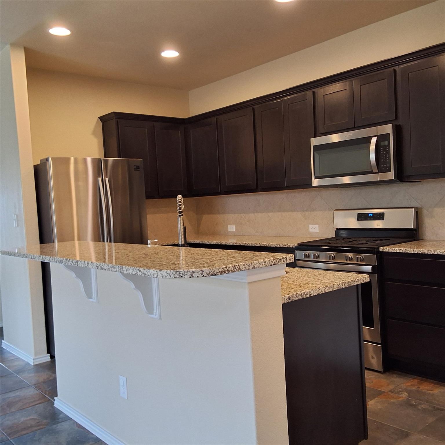 144 Sage Meadows Dr, San Marcos, TX 78666