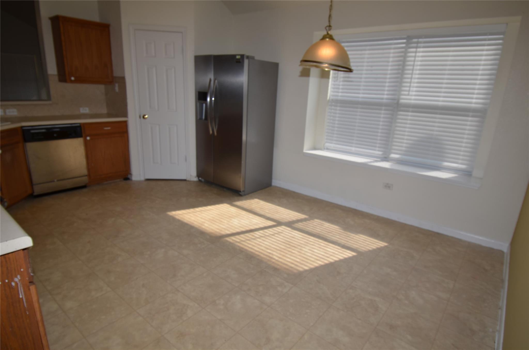 220 N Crossing Trl, Round Rock, TX 78665