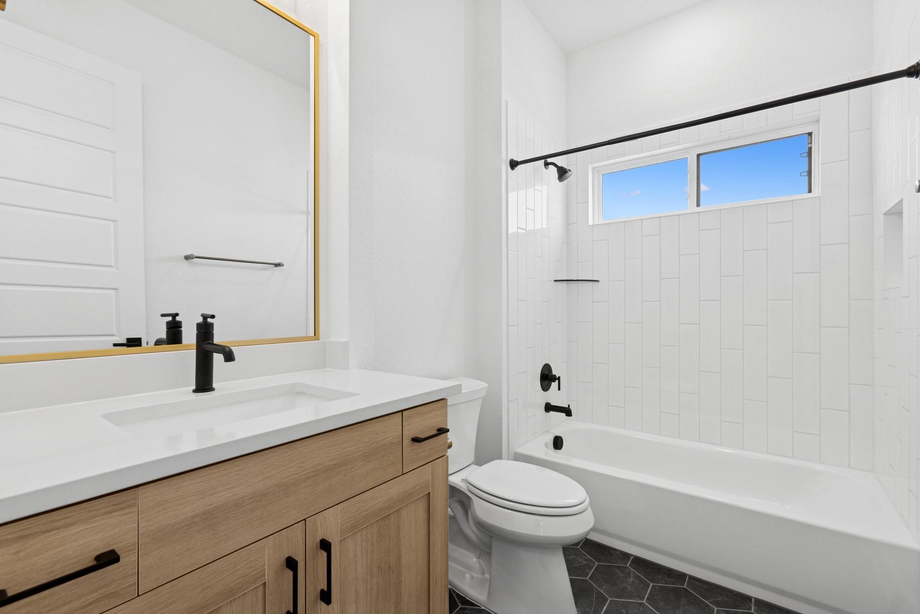 18 Maybury Way, Lakeway, TX 78738