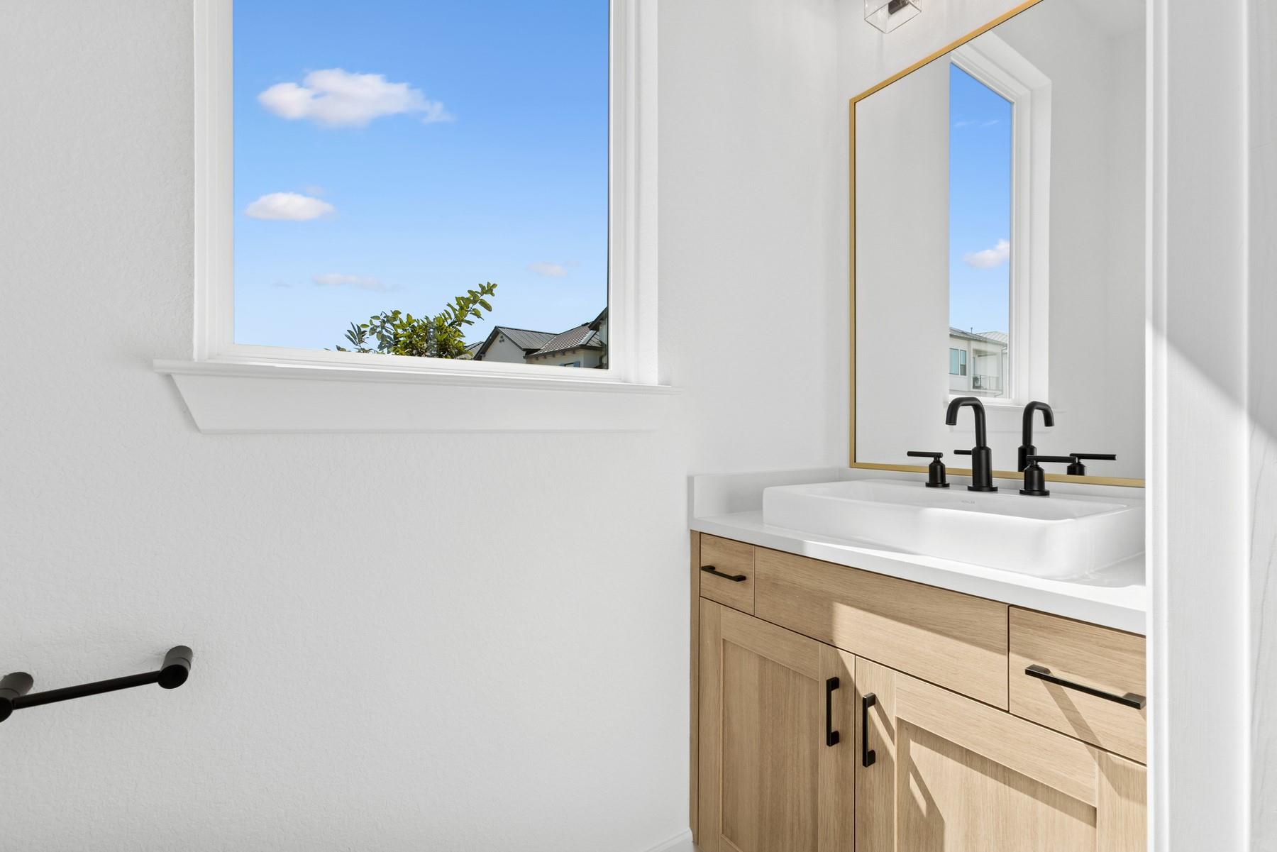 18 Maybury Way, Lakeway, TX 78738