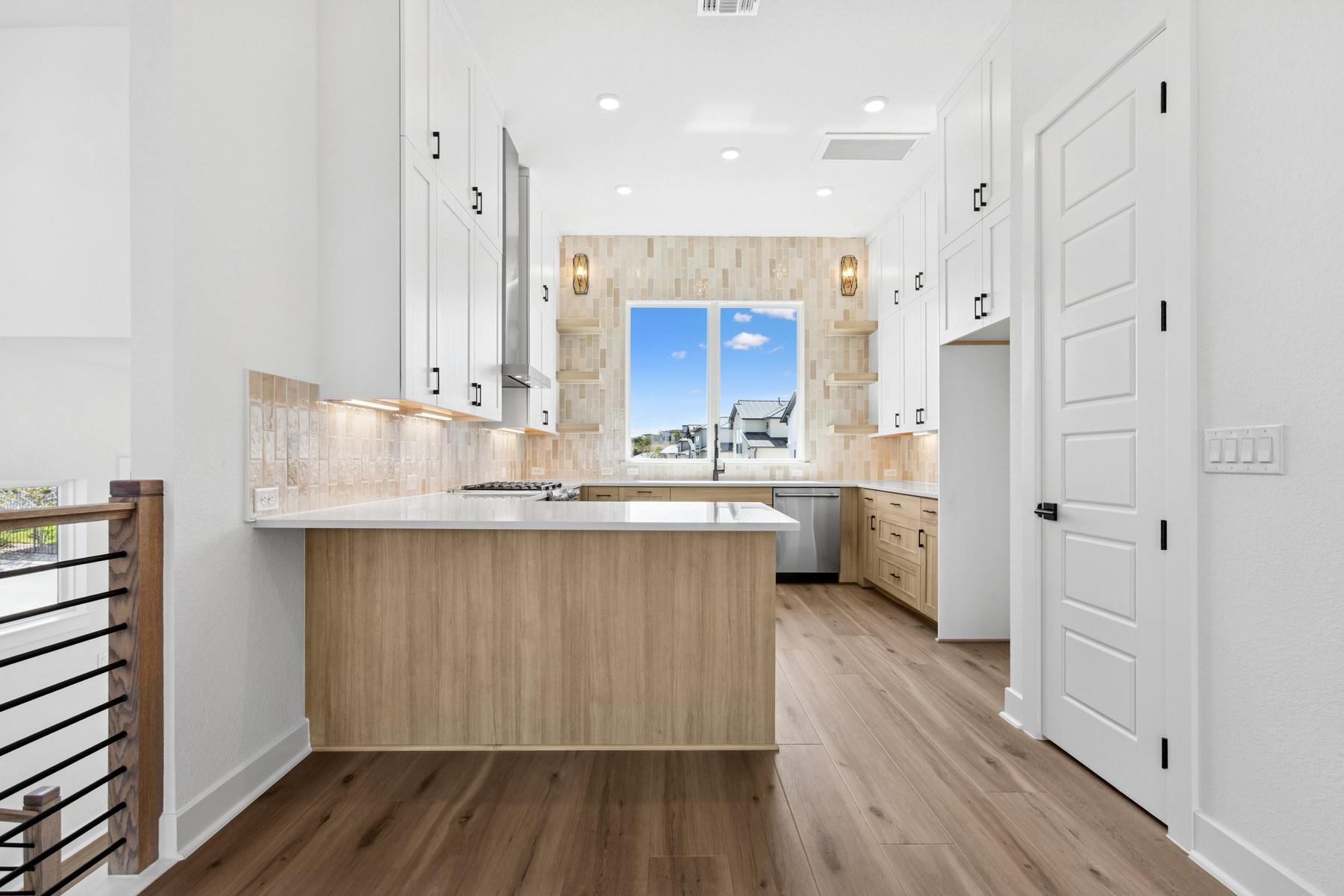 18 Maybury Way, Lakeway, TX 78738