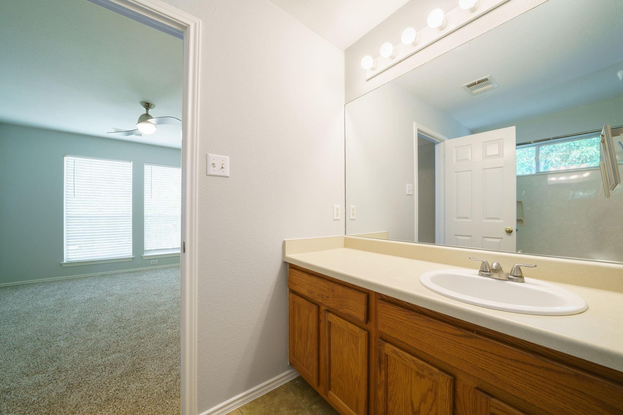 2600 Theresa Blanchard Ln, Austin, TX 78748