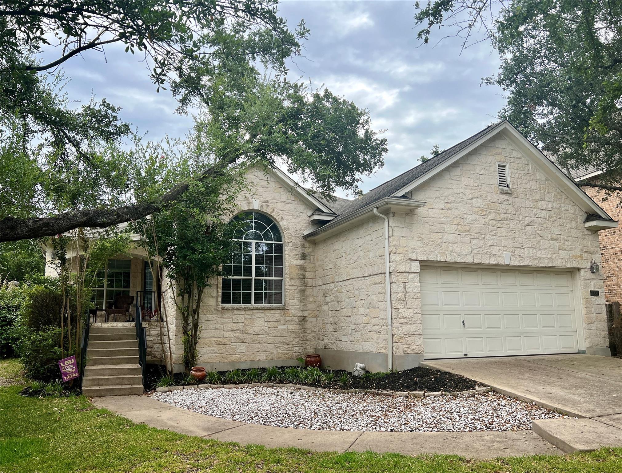 2933 Grimes Ranch Rd, Austin, TX 78732