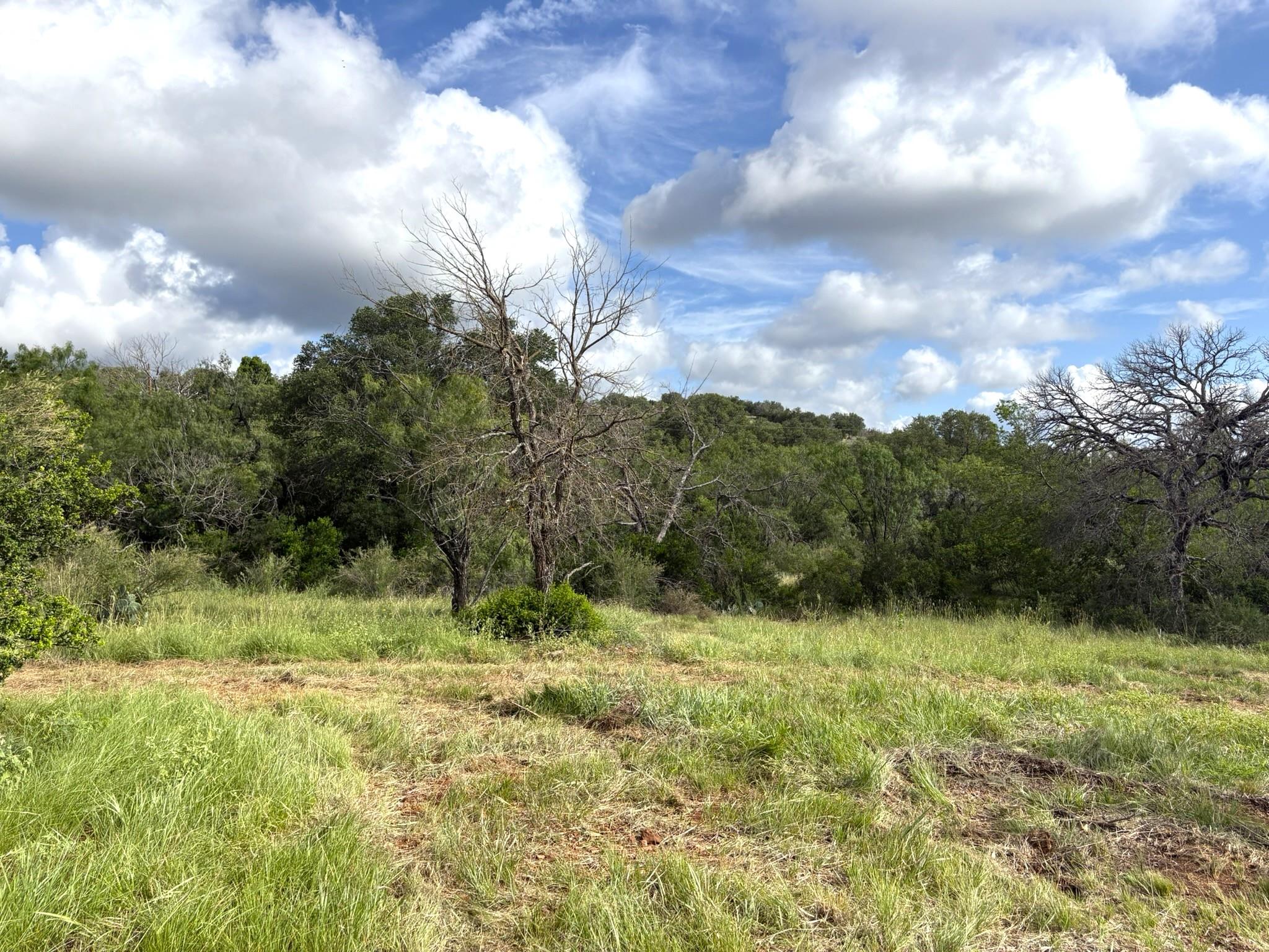 374 Sandy Mountain Dr, Sunrise Beach, TX 78643