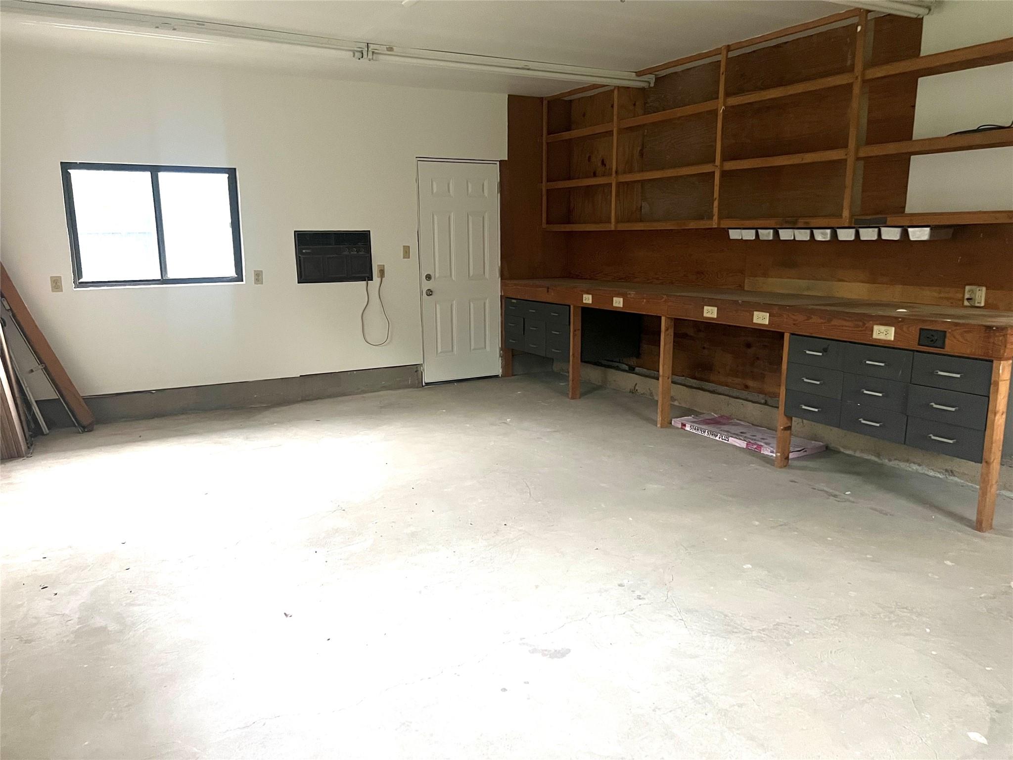 12001 Mossbrook Cv, Austin, TX 78750