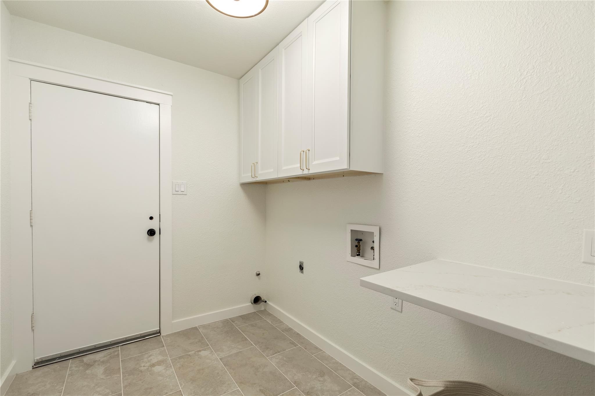 12001 Mossbrook Cv, Austin, TX 78750