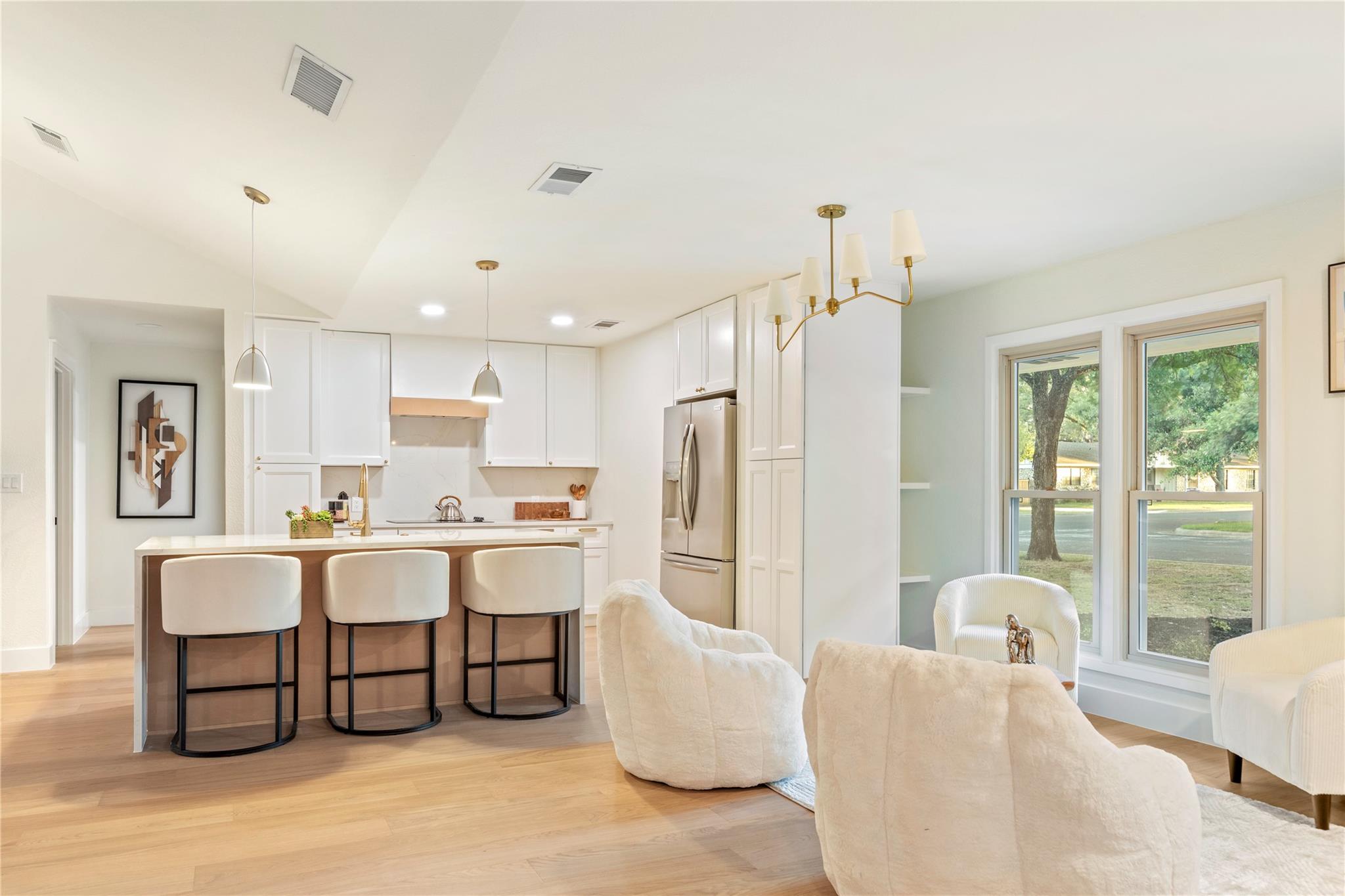 12001 Mossbrook Cv, Austin, TX 78750