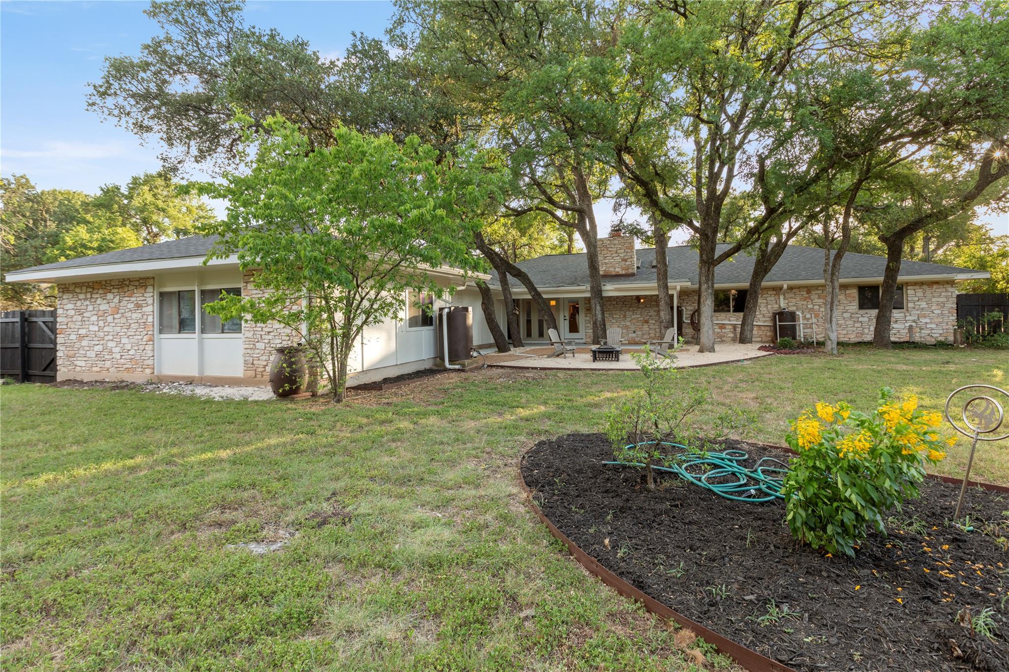 12001 Mossbrook Cv, Austin, TX 78750