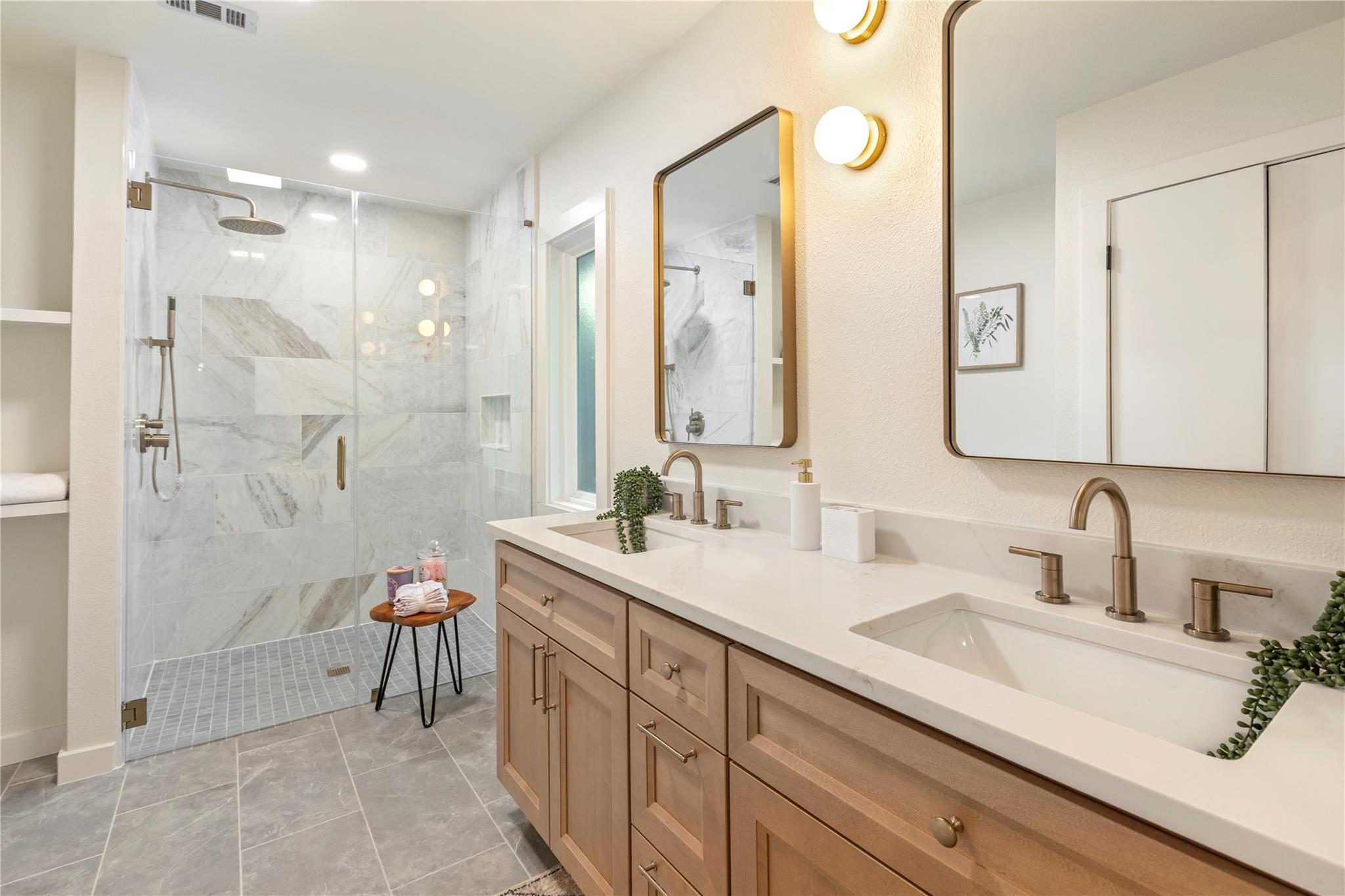 12001 Mossbrook Cv, Austin, TX 78750